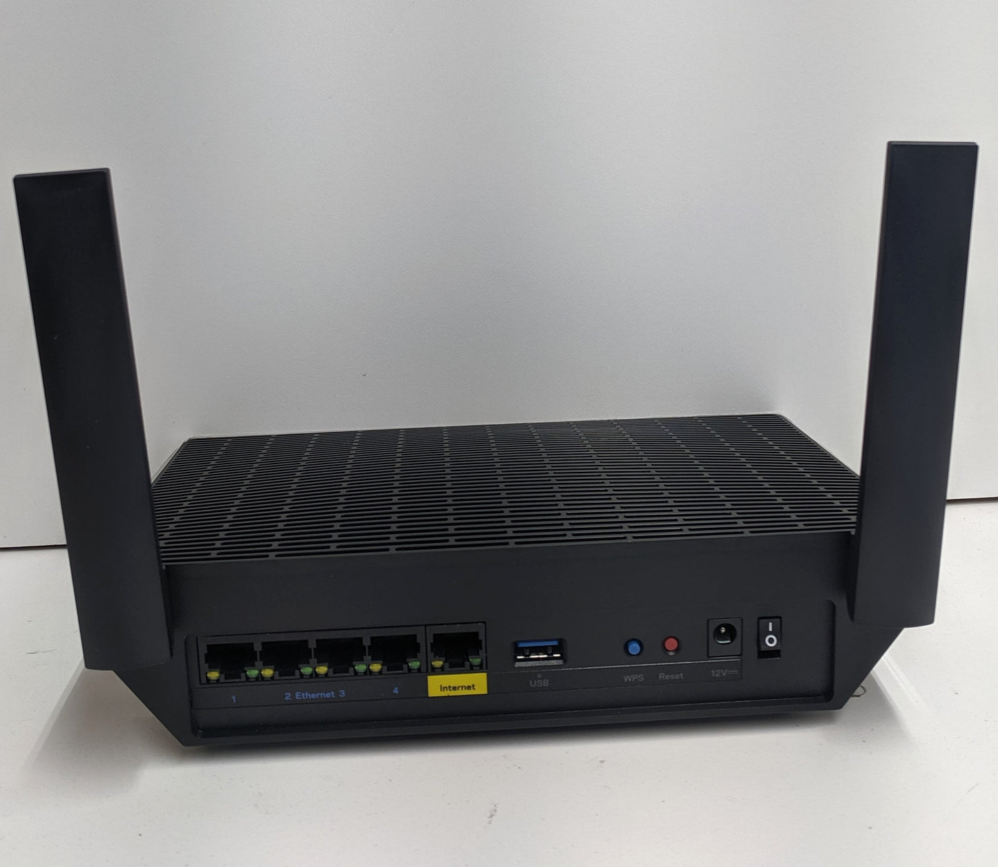 Linksys Mesh Wifi 6 Router, Dual Band, AX1800