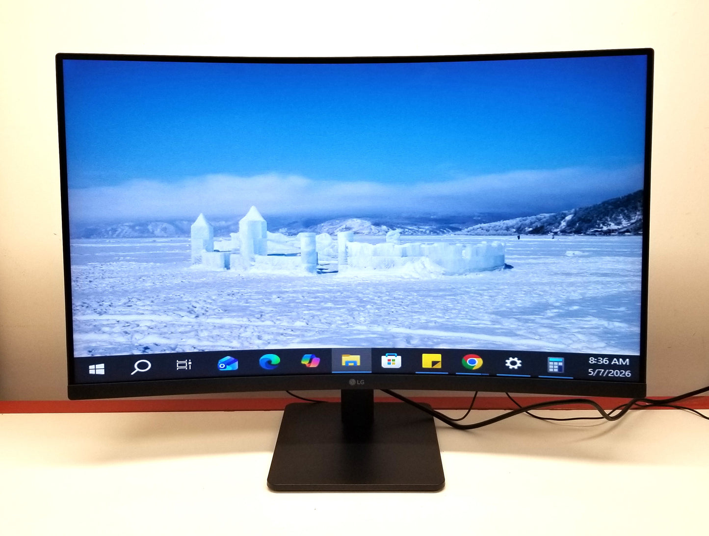 LG 32MR50C-B 32 IN. Class Full HD Curved Screen LCD Monitor