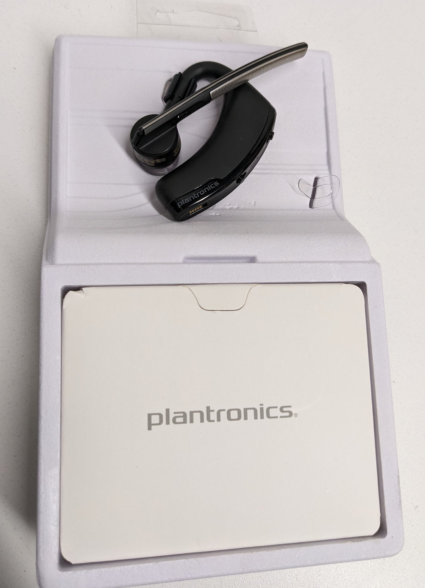 Plantronics Voyager Legend Wireless Bluetooth Earset Black