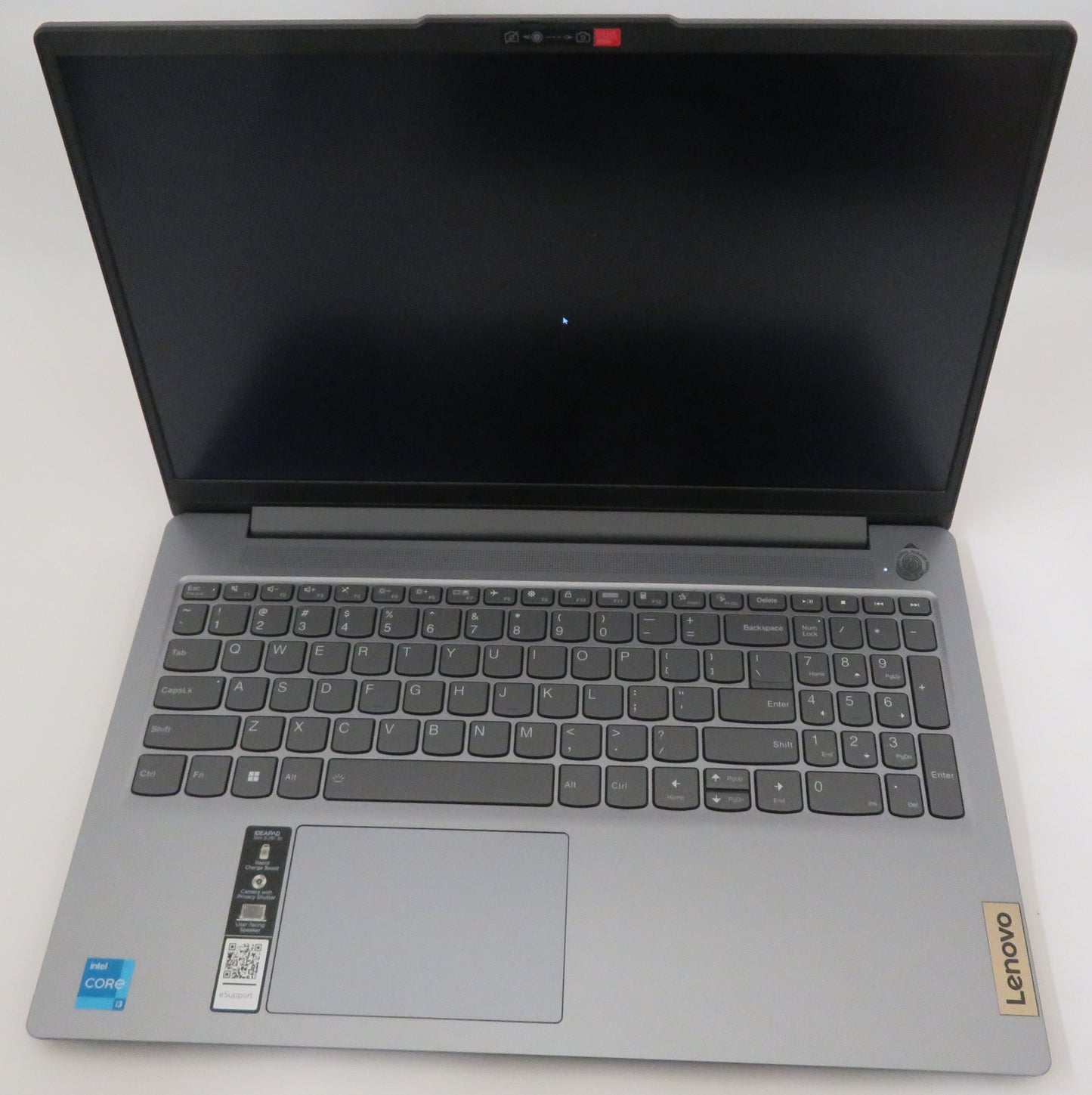 Lenovo IdeaPad Slim 3 15IRU8 i3 1305U 1.6GHz 8GB RAM 256GB Windows 11
