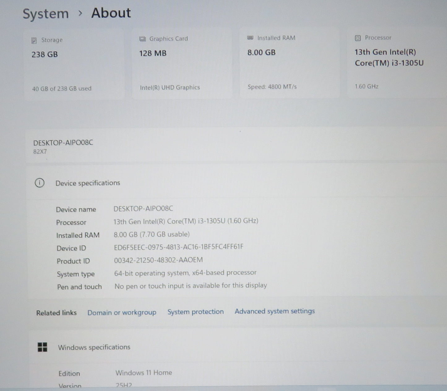 Lenovo IdeaPad Slim 3 15IRU8 i3 1305U 1.6GHz 8GB RAM 256GB Windows 11