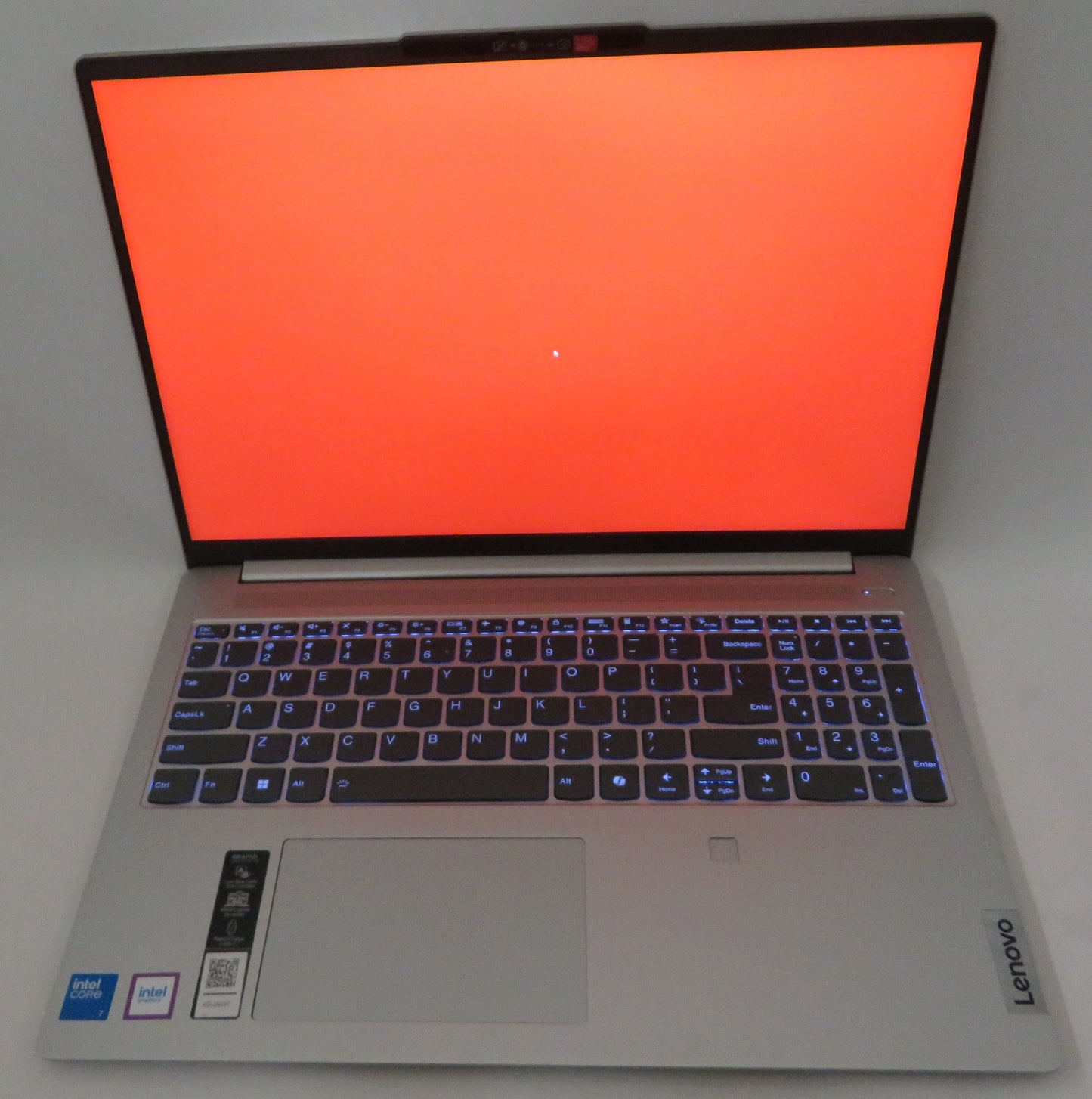 Lenovo IdeaPad Slim 5 16IRU9 16in Intel Core 7 150U 1.8GHz 8GB RAM 512GB WIN11