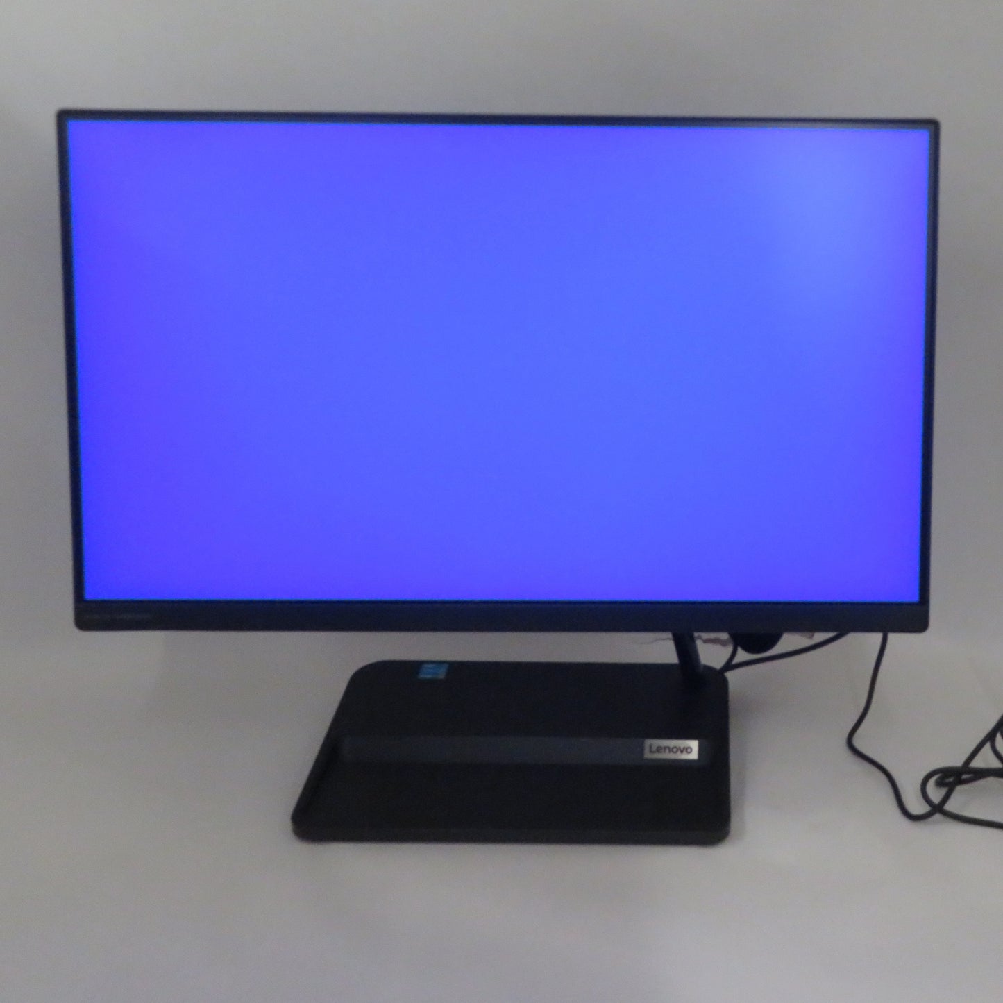 Lenovo IdeaCentre AIO 3 22IAP7 21.5in Pentium 8505 1.2GHz 4GB Ram 256GB W11H