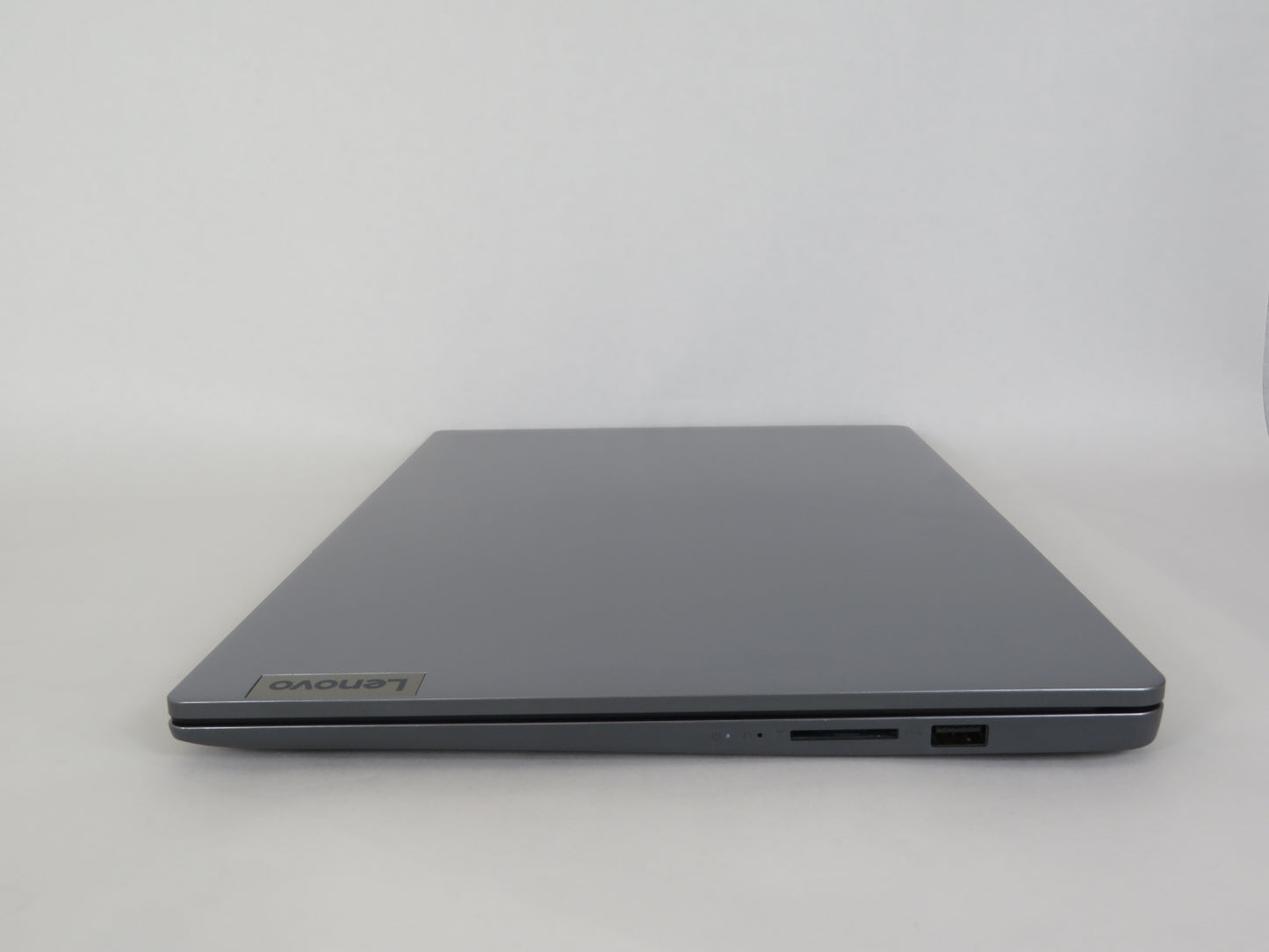 Ideapad Slim 3 15IRU9 15.6in FHD Intel Core 5 120U 1.4GHz 8GB RAM 256GB SSD