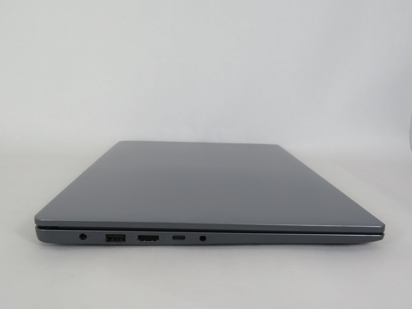 Ideapad Slim 3 15IRU9 15.6in FHD Intel Core 5 120U 1.4GHz 8GB RAM 256GB SSD