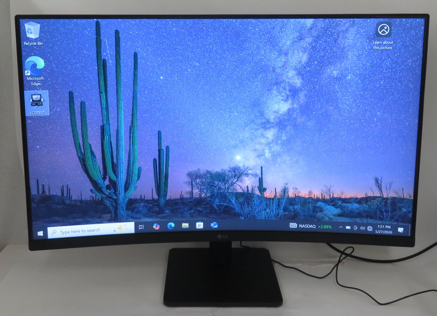 LG 32MR50C-B Curved Monitor 32-Inch FHD 100Hz AMD FreeSync