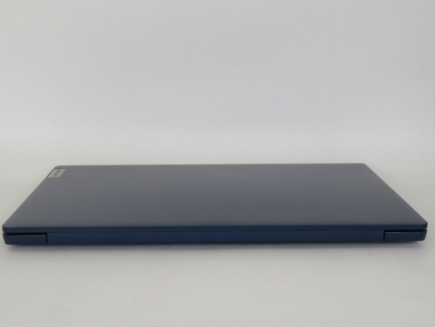 Ideapad Slim 3 15ABR8 15.6in FHD AMD Ryzen 7 7730U 2GHz 16GB RAM 512GB SSD