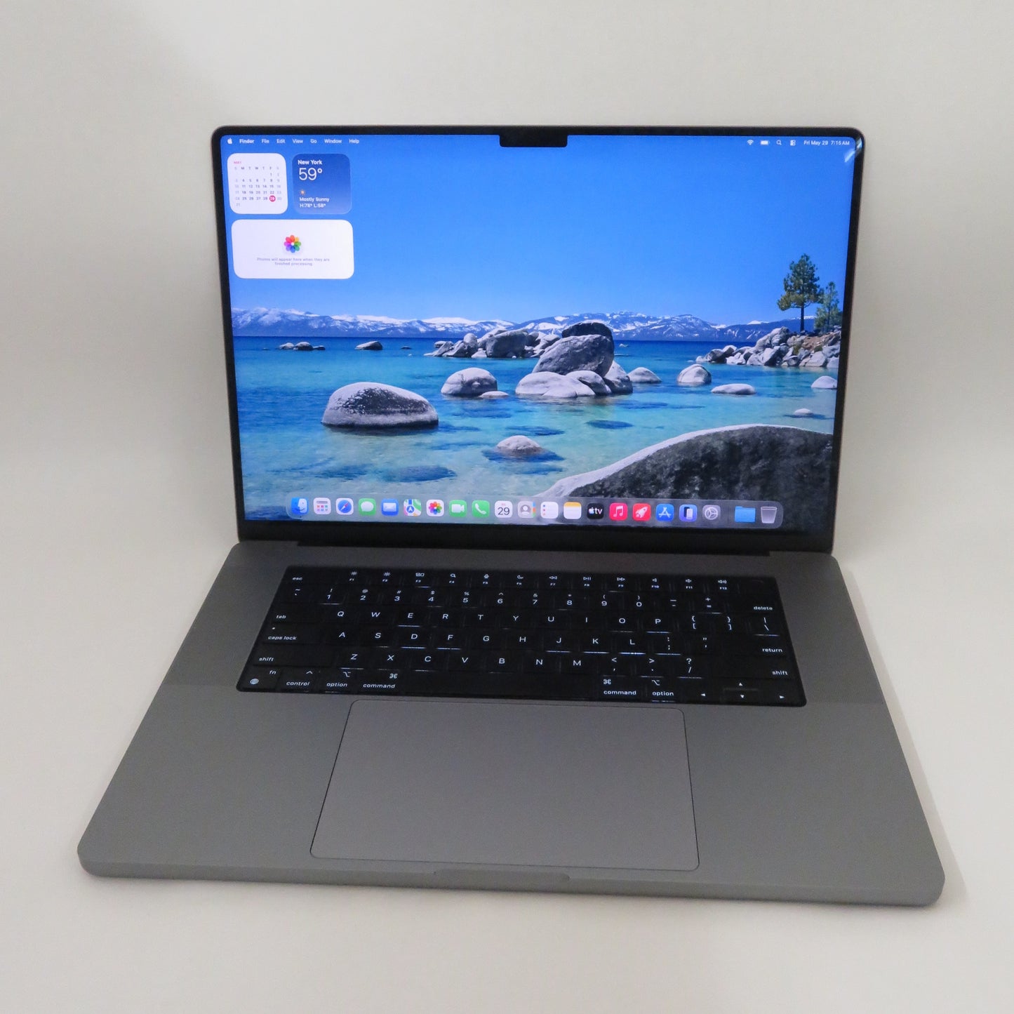 Apple Macbook Pro 2023 16in Retina M2 Pro 16GB RAM 512GB Tahoe A2780