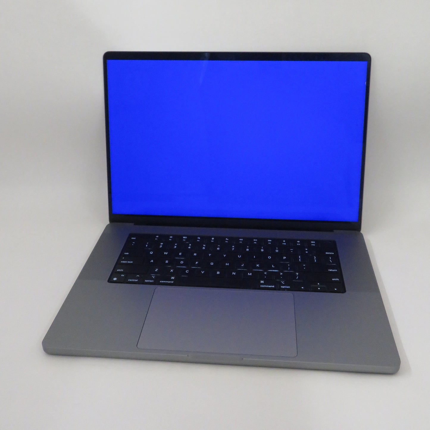 Apple Macbook Pro 2023 16in Retina M2 Pro 16GB RAM 512GB Tahoe A2780