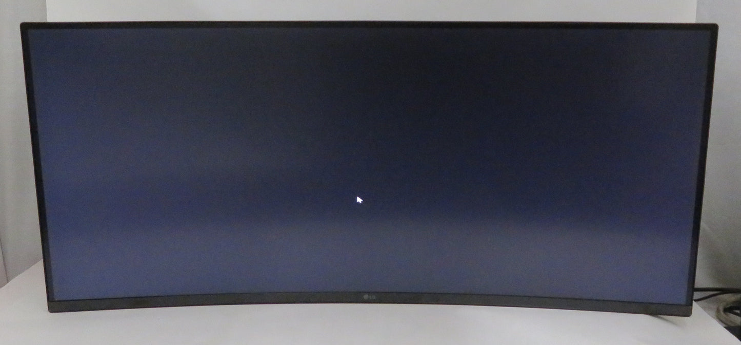 LG 34" Curved UltraWide WQHD Monitor HDR 10 100Hz with USB Type-C 34WR55QK