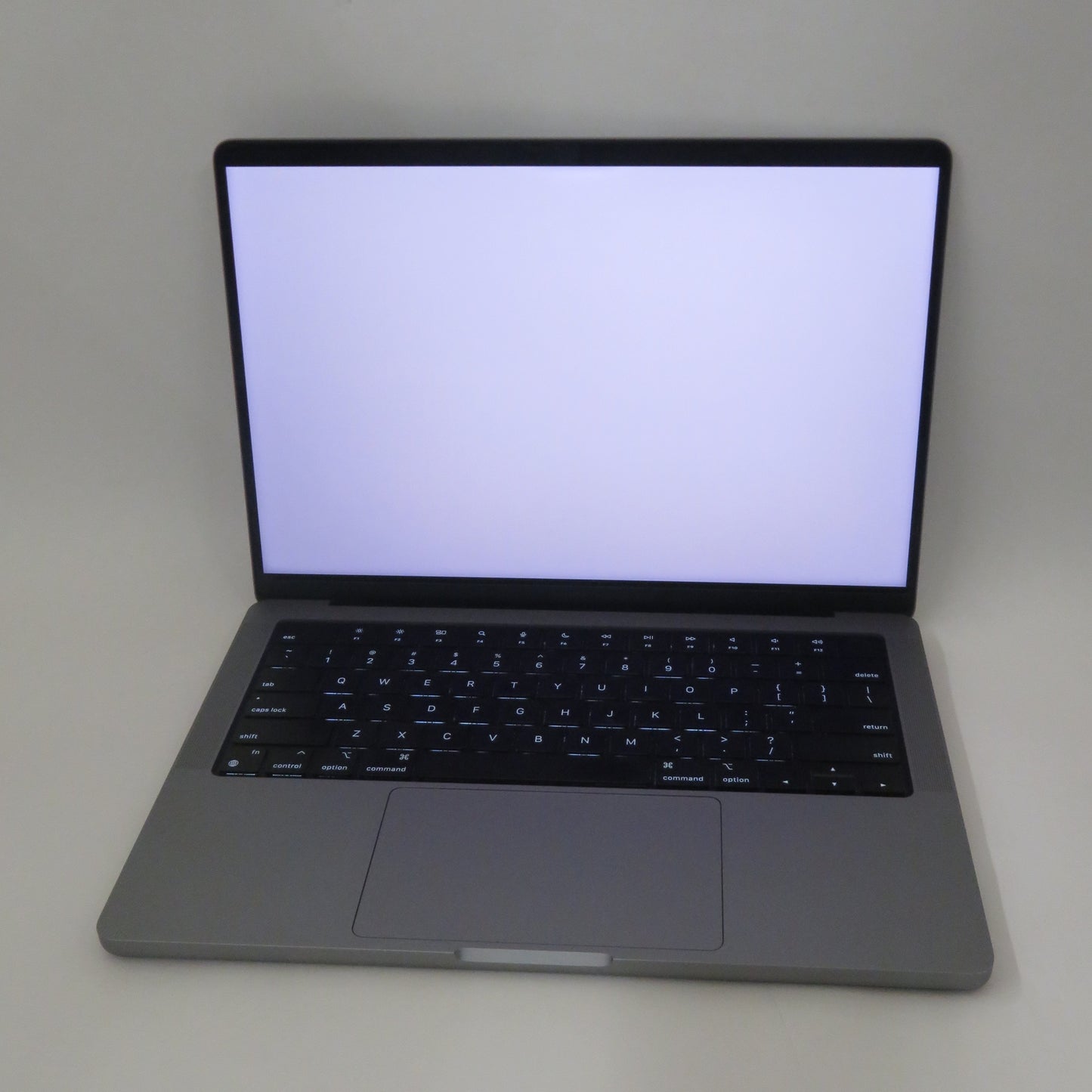 Apple Macbook Pro 2021 14in Retina XDR M1 Pro 16GB RAM 512GB SSD Tahoe A2442