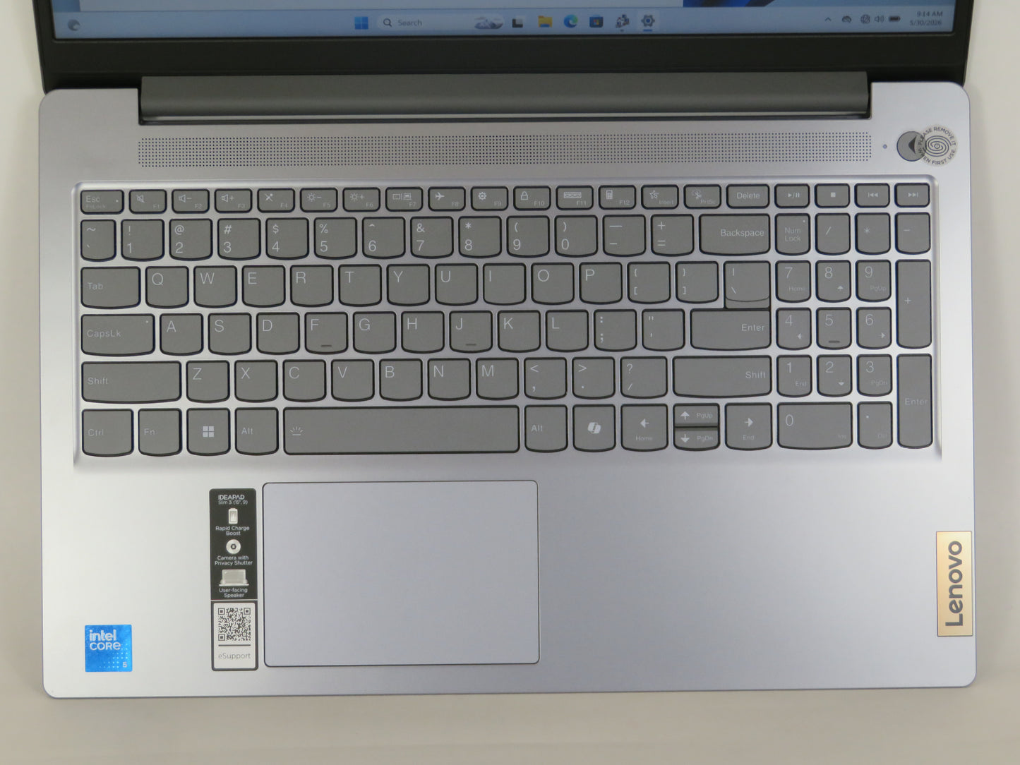 Ideapad Slim 3 15IRU9 15.6in FHD Intel Core 5 120U 1.4GHz 8GB RAM 256GB SSD