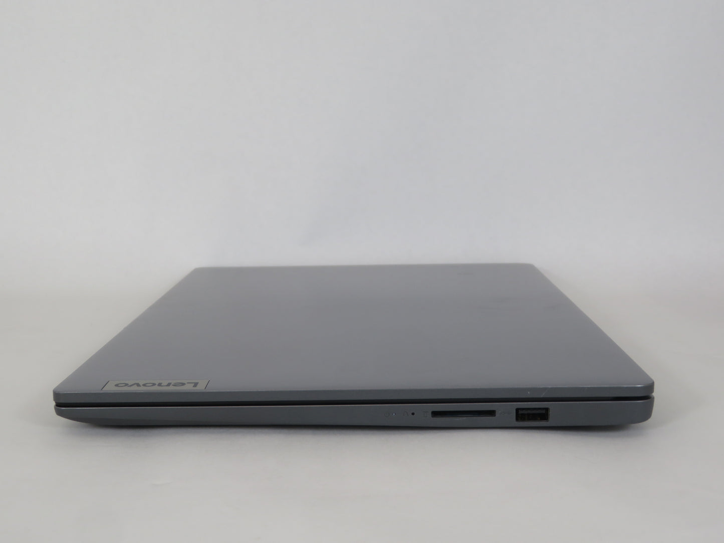Ideapad Slim 3 15IRU9 15.6in FHD Intel Core 5 120U 1.4GHz 8GB RAM 256GB SSD