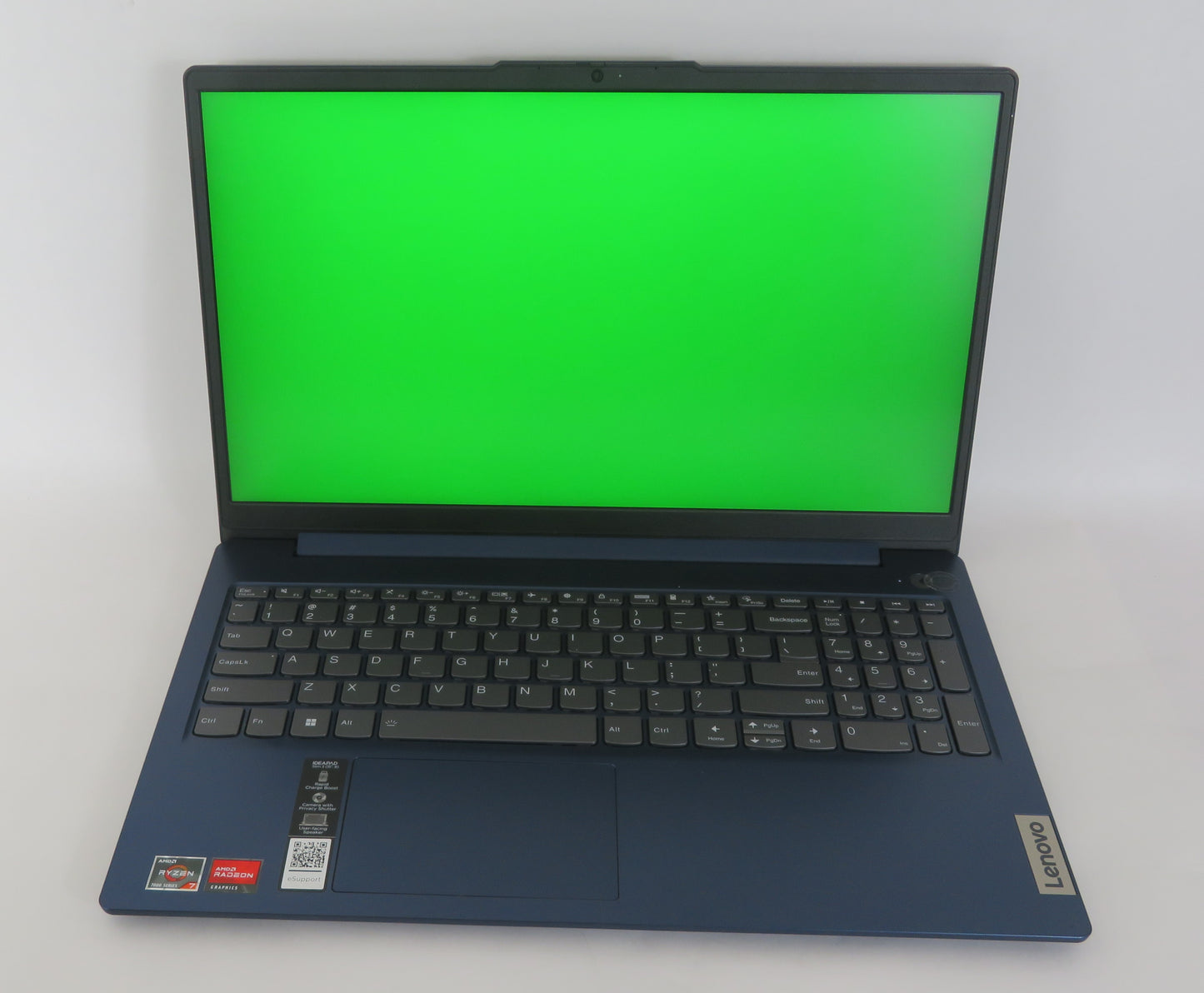 Ideapad Slim 3 15ABR8 15.6in FHD AMD Ryzen 7 7730U 2GHz 16GB RAM 512GB SSD