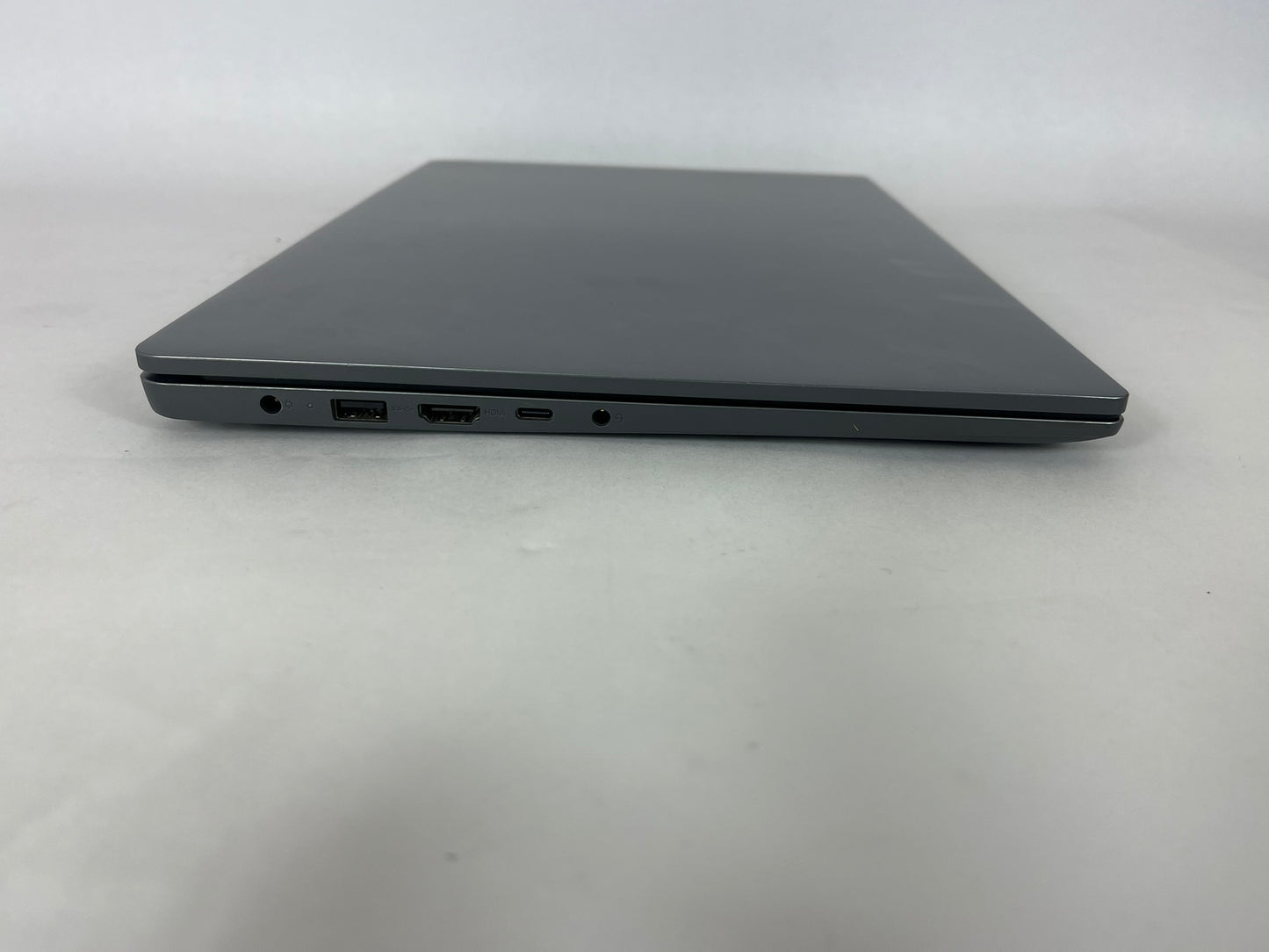 Ideapad Slim 3 15IRU9 15.6in FHD Intel Core 5 120U 1.4GHz 8GB RAM 256GB SSD