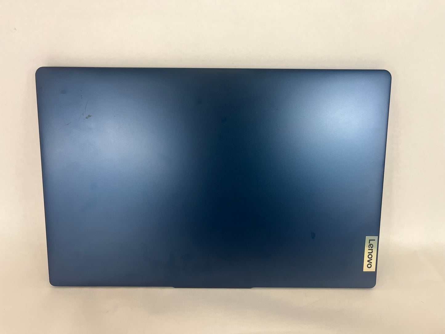 Ideapad Slim 3 15ABR8 15.6in FHD AMD Ryzen 7 7730U 2GHz 16GB RAM 512GB SSD