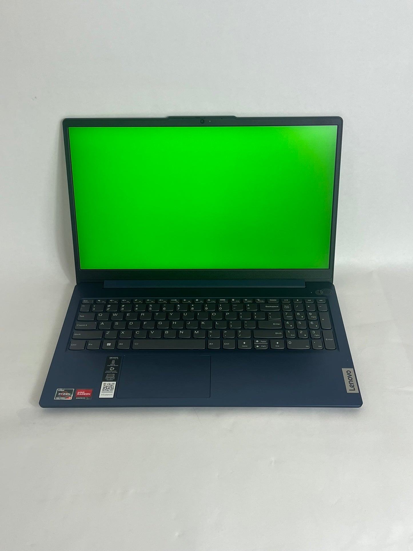Ideapad Slim 3 15ABR8 15.6in FHD AMD Ryzen 7 7730U 2GHz 16GB RAM 512GB SSD