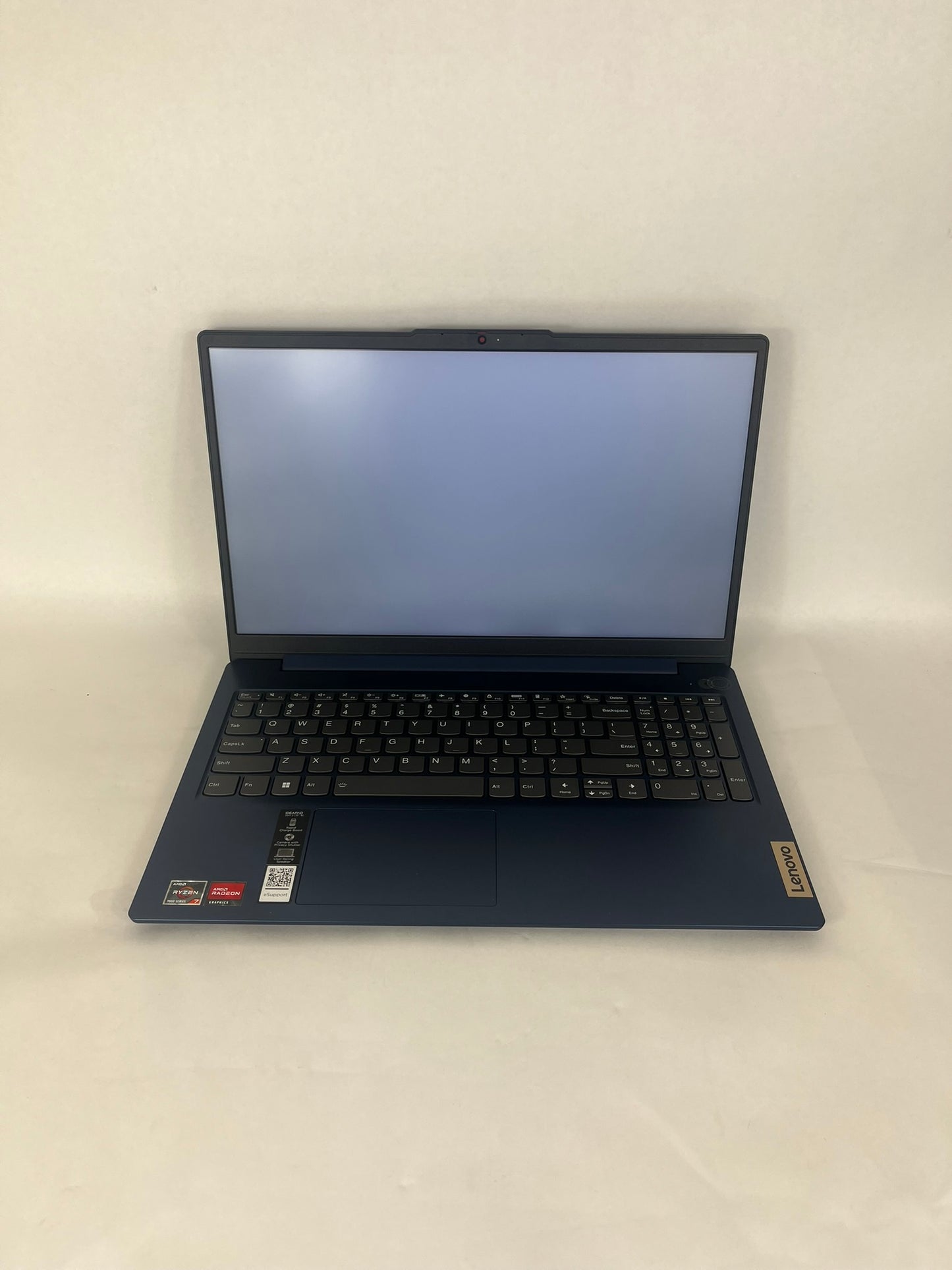 Ideapad Slim 3 15ABR8 15.6in FHD AMD Ryzen 7 7730U 2GHz 16GB RAM 512GB SSD