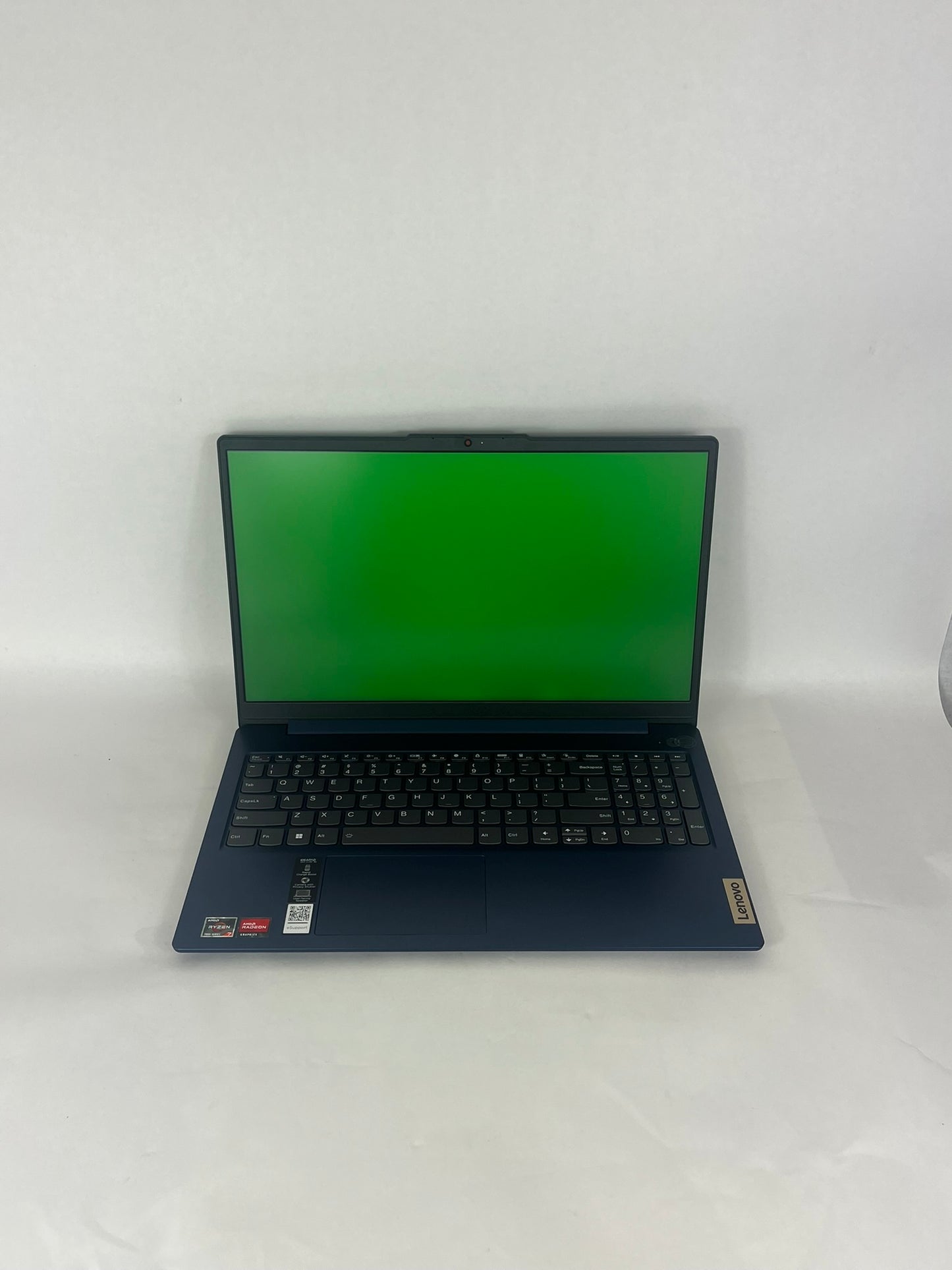 Ideapad Slim 3 15ABR8 15.6in FHD AMD Ryzen 7 7730U 2GHz 16GB RAM 512GB SSD