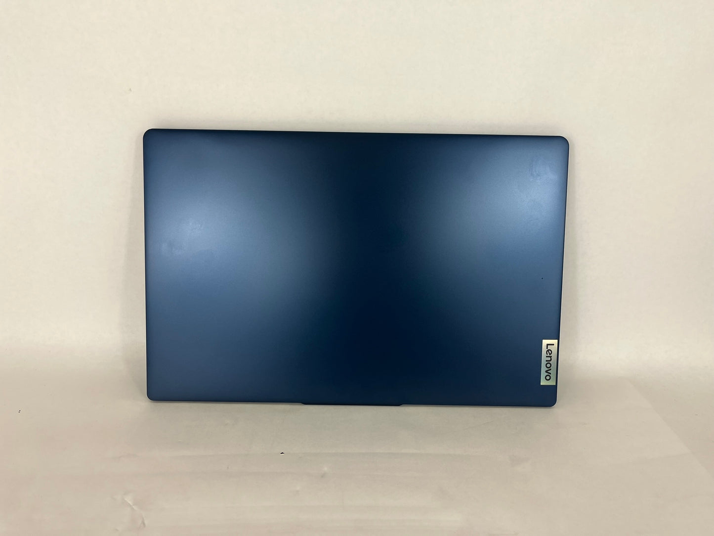 Ideapad Slim 3 15ABR8 15.6in FHD AMD Ryzen 7 7730U 2GHz 16GB RAM 512GB SSD