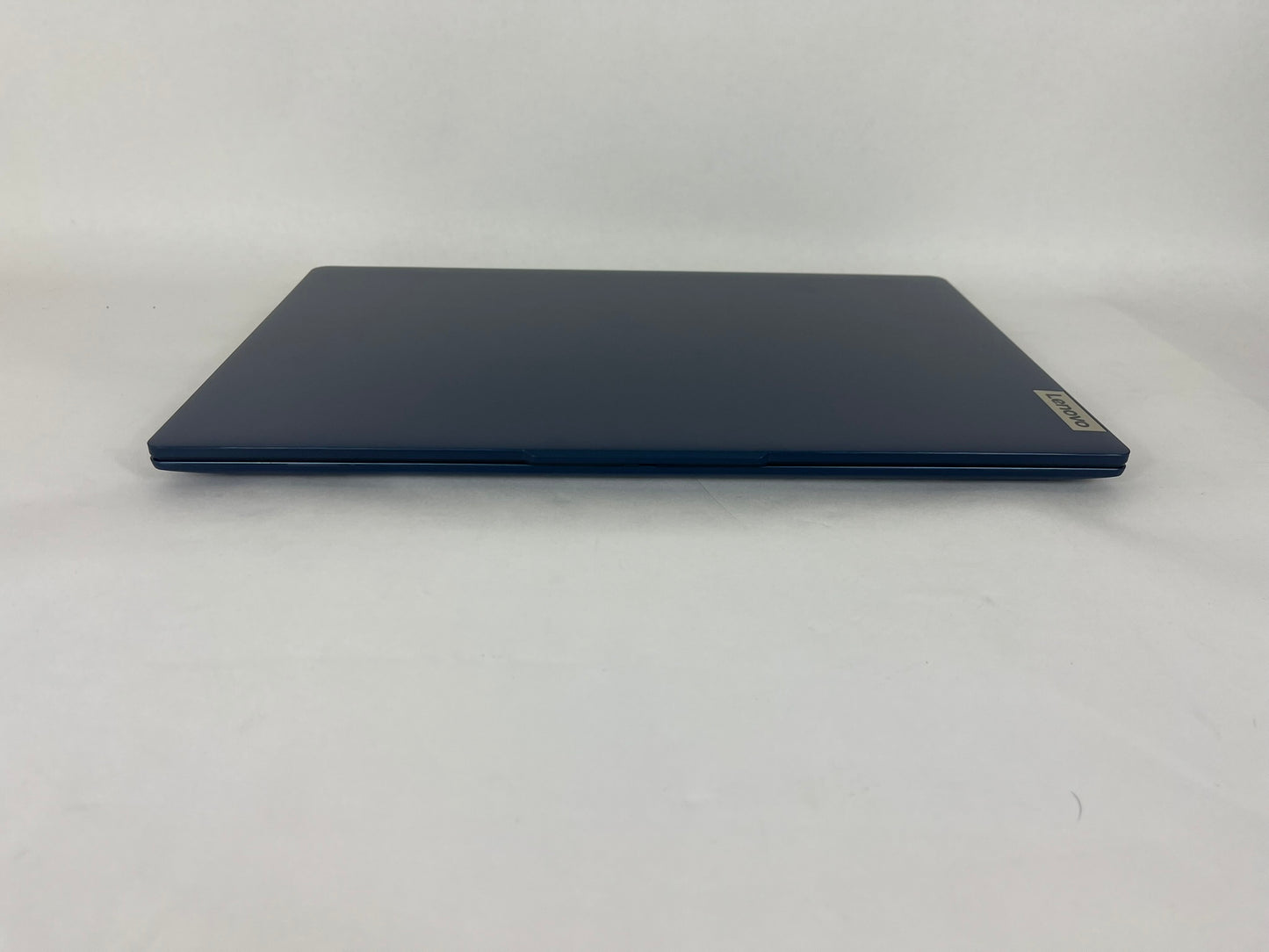 Ideapad Slim 3 15ABR8 15.6in FHD AMD Ryzen 7 7730U 2GHz 16GB RAM 512GB SSD