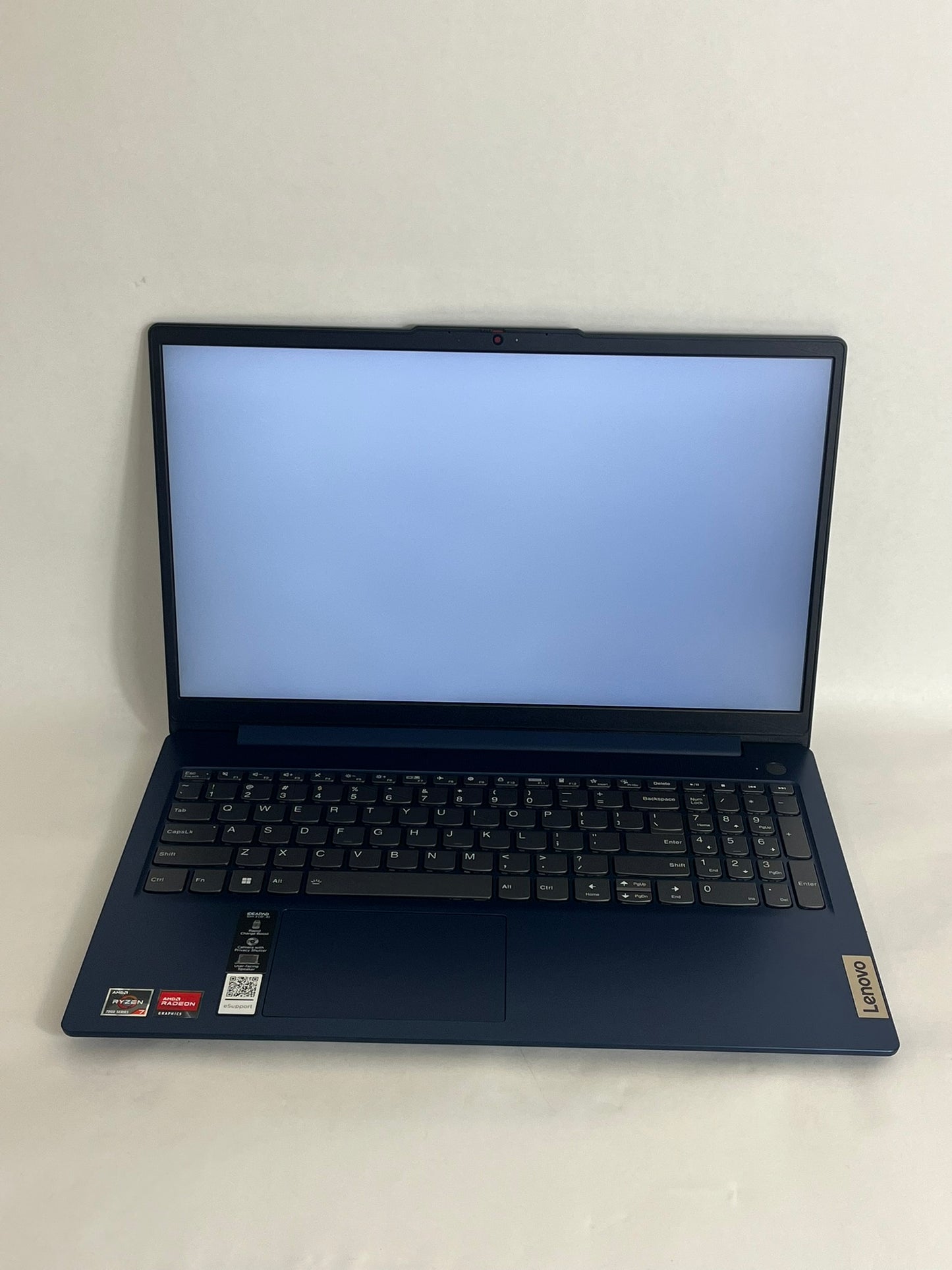 Ideapad Slim 3 15ABR8 15.6in FHD AMD Ryzen 7 7730U 2GHz 16GB RAM 512GB SSD