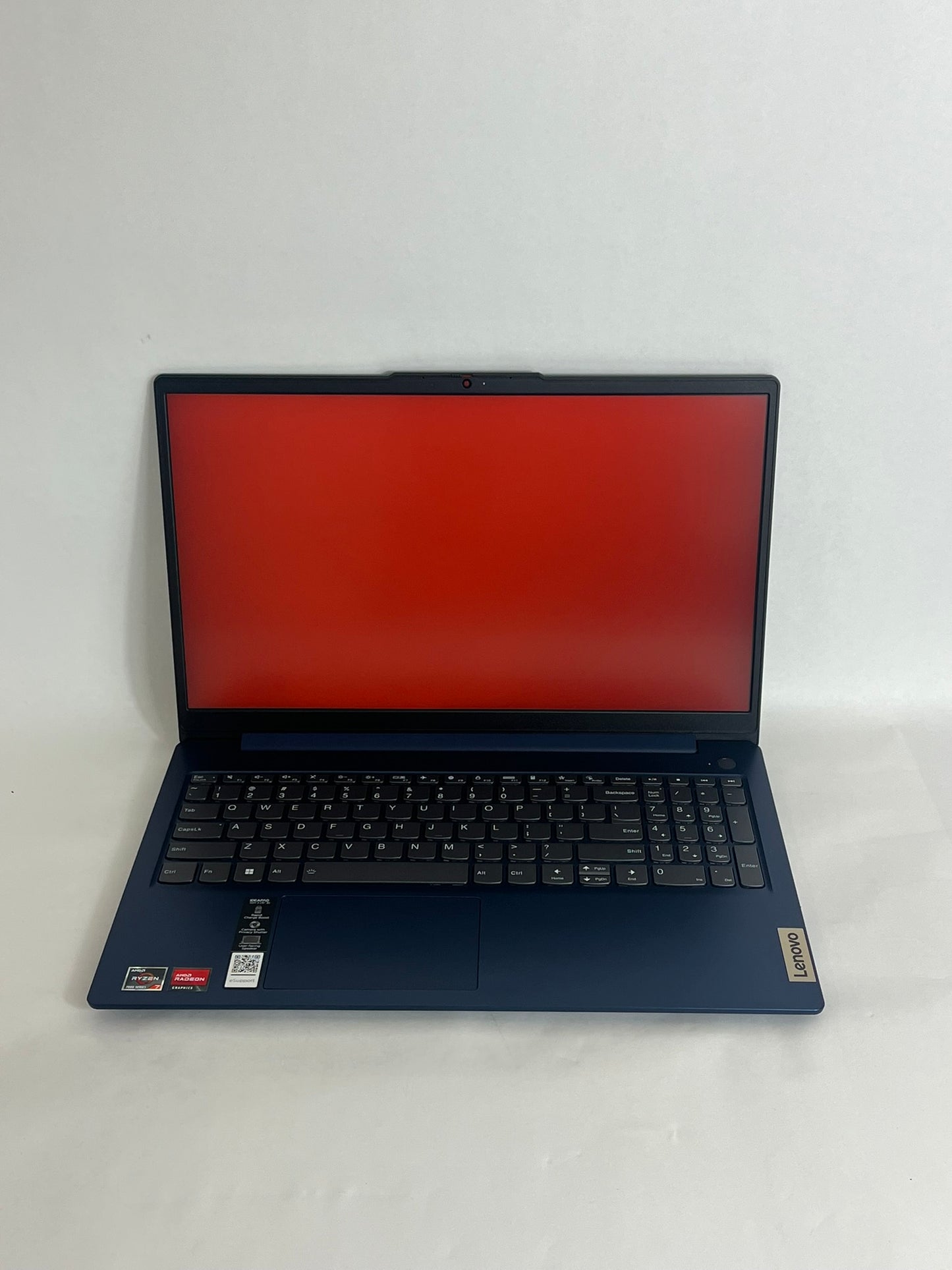 Ideapad Slim 3 15ABR8 15.6in FHD AMD Ryzen 7 7730U 2GHz 16GB RAM 512GB SSD