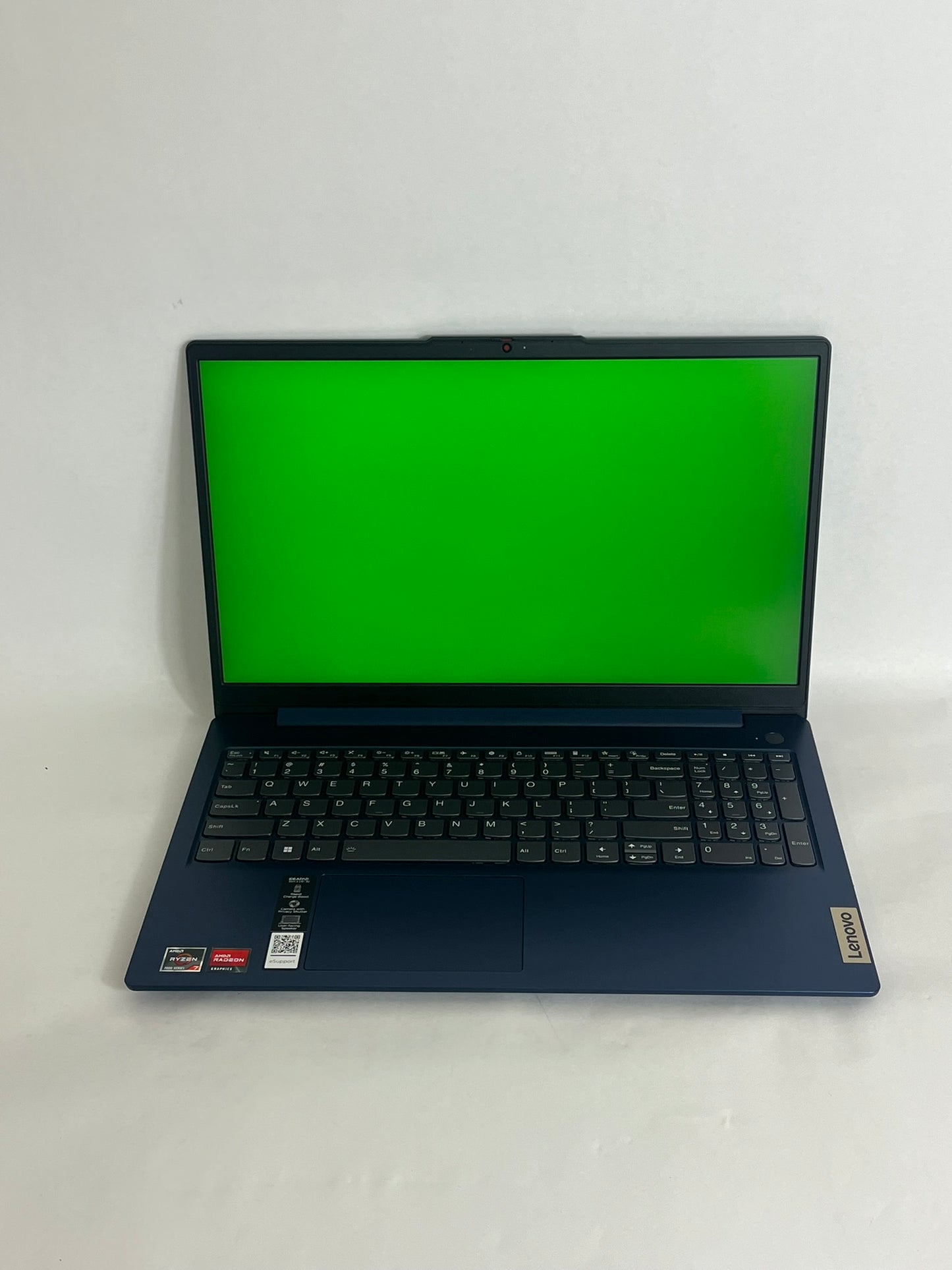 Ideapad Slim 3 15ABR8 15.6in FHD AMD Ryzen 7 7730U 2GHz 16GB RAM 512GB SSD