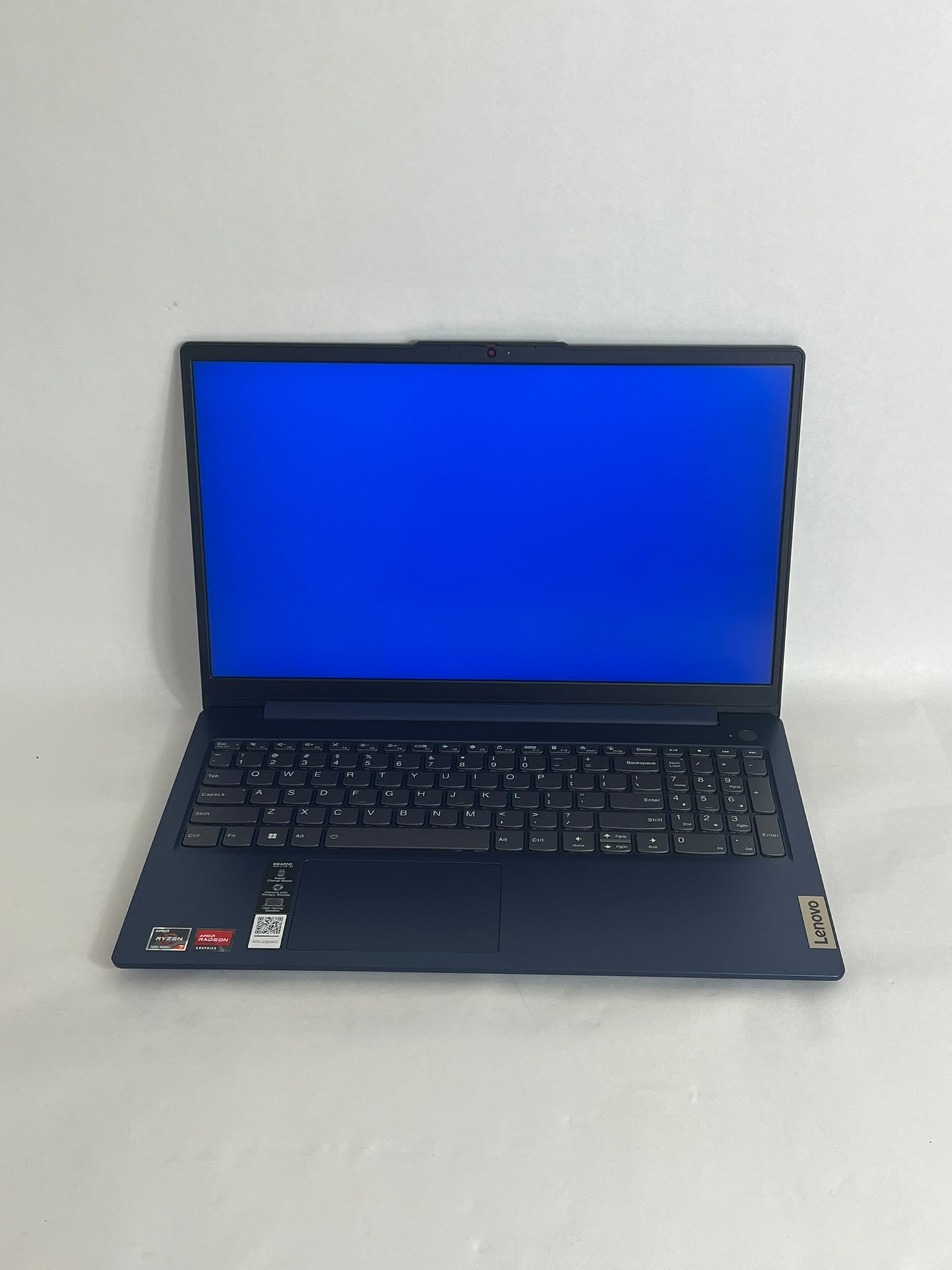 Ideapad Slim 3 15ABR8 15.6in FHD AMD Ryzen 7 7730U 2GHz 16GB RAM 512GB SSD