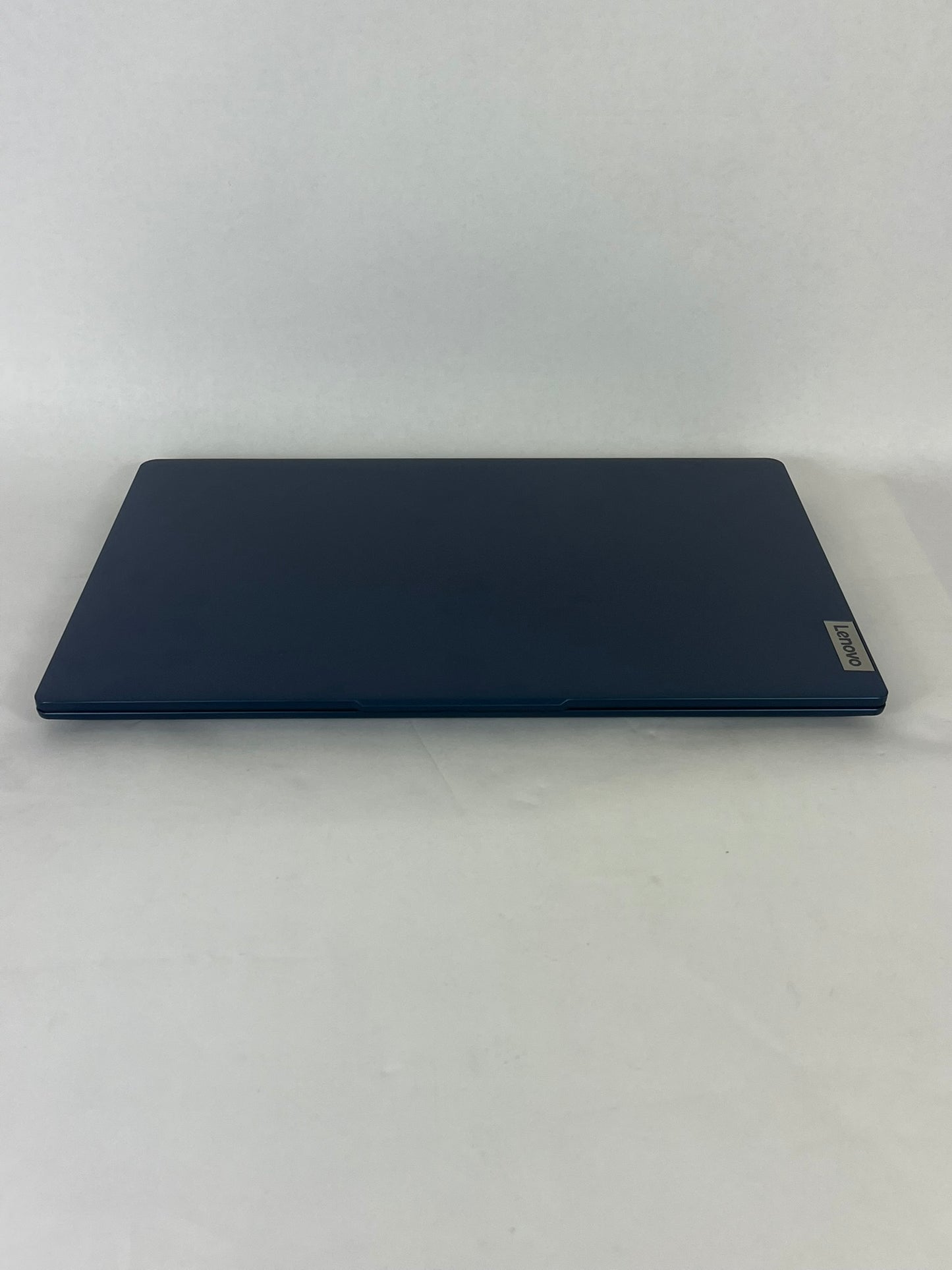 Ideapad Slim 3 15ABR8 15.6in FHD AMD Ryzen 7 7730U 2GHz 16GB RAM 512GB SSD