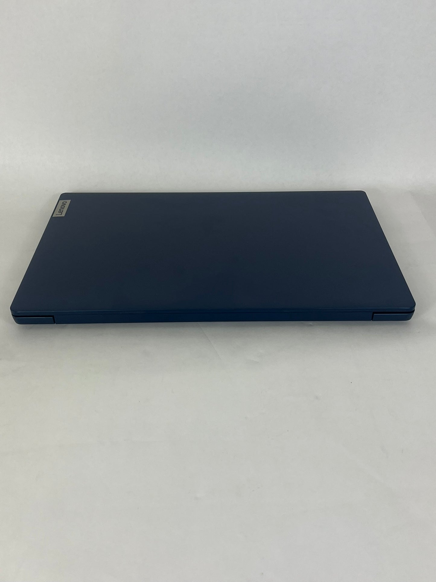 Ideapad Slim 3 15ABR8 15.6in FHD AMD Ryzen 7 7730U 2GHz 16GB RAM 512GB SSD