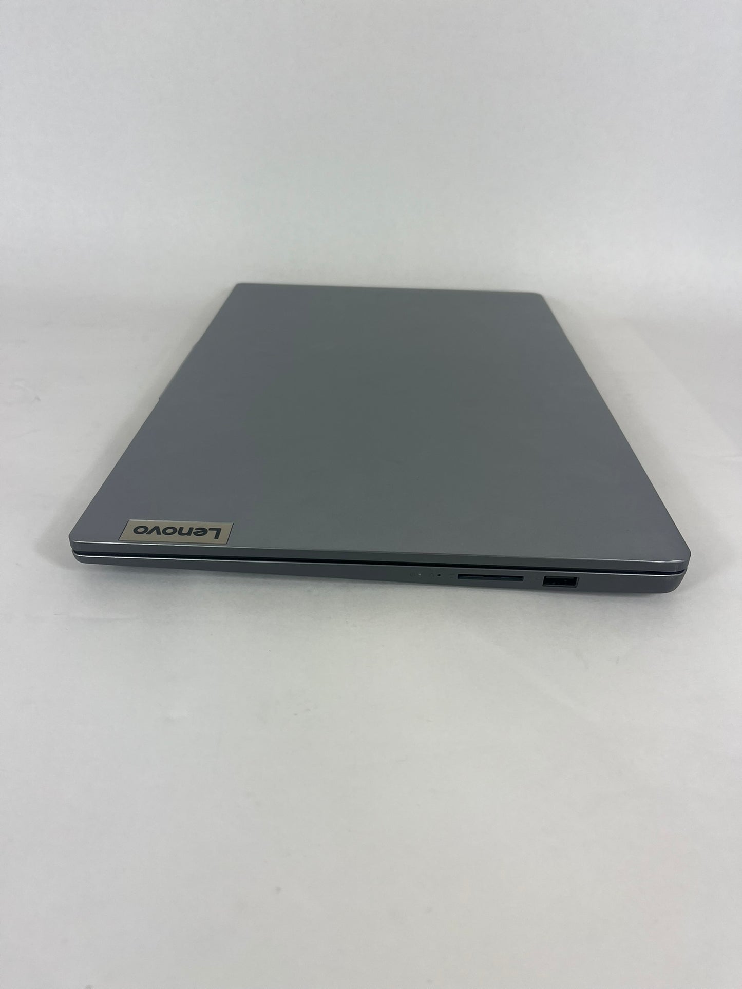 Ideapad Slim 3 15IRU9 15.6in FHD Intel Core 5 120U 1.4GHz 8GB RAM 256GB SSD