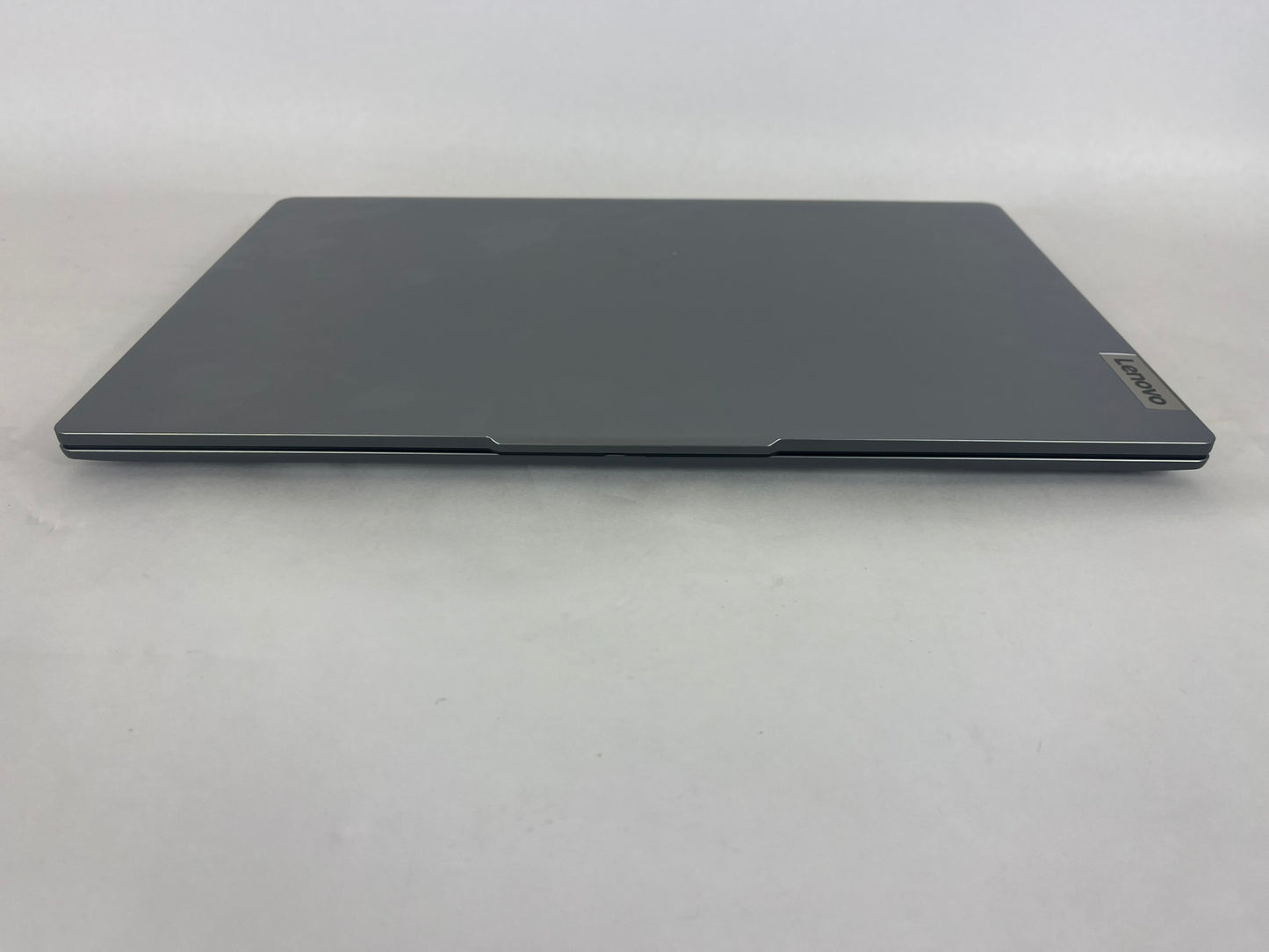 Ideapad Slim 3 15IRU9 15.6in FHD Intel Core 5 120U 1.4GHz 8GB RAM 256GB SSD
