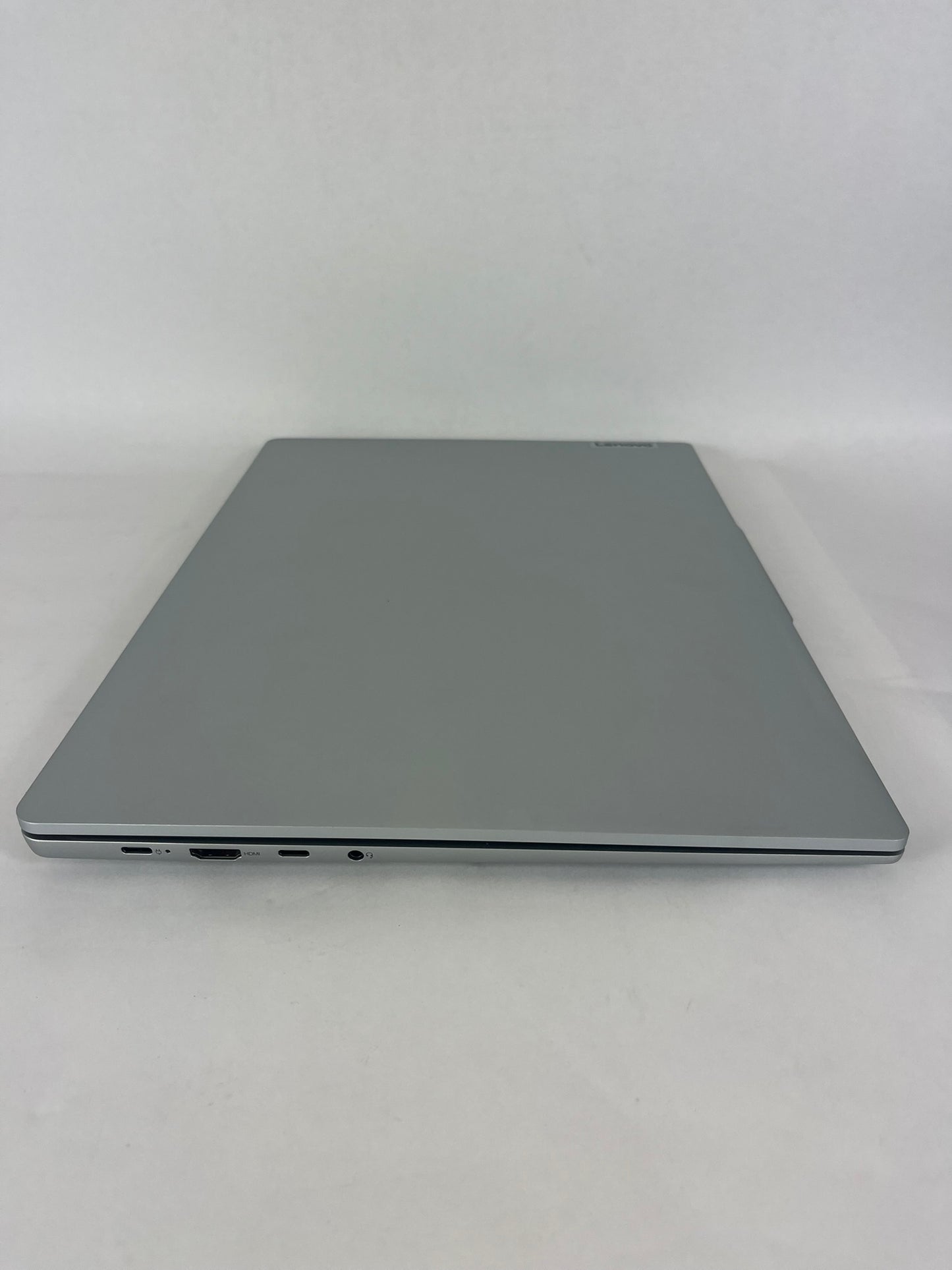 Lenovo IdeaPad Slim 5 16IRU9 16in Intel Core 7 150U 1.8GHz 8GB RAM 512GB WIN11