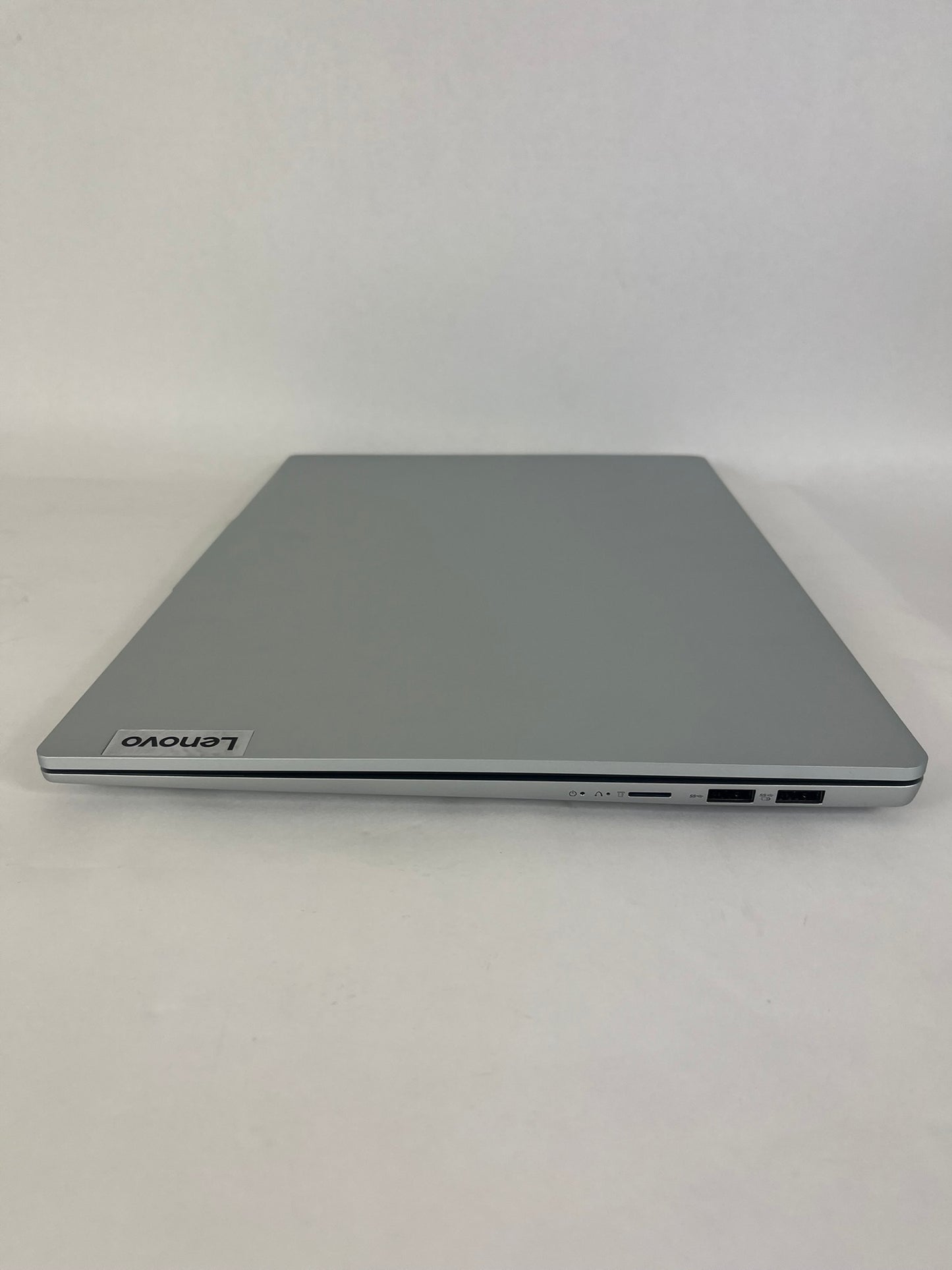 Lenovo IdeaPad Slim 5 16IRU9 16in Intel Core 7 150U 1.8GHz 8GB RAM 512GB WIN11