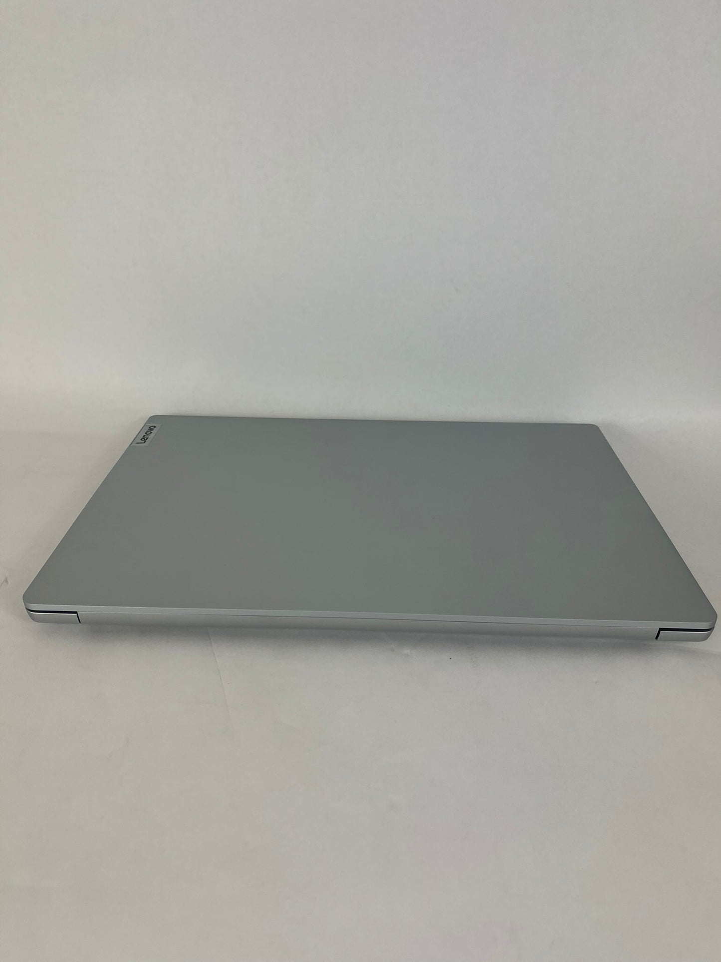 Lenovo IdeaPad Slim 5 16IRU9 16in Intel Core 7 150U 1.8GHz 8GB RAM 512GB WIN11