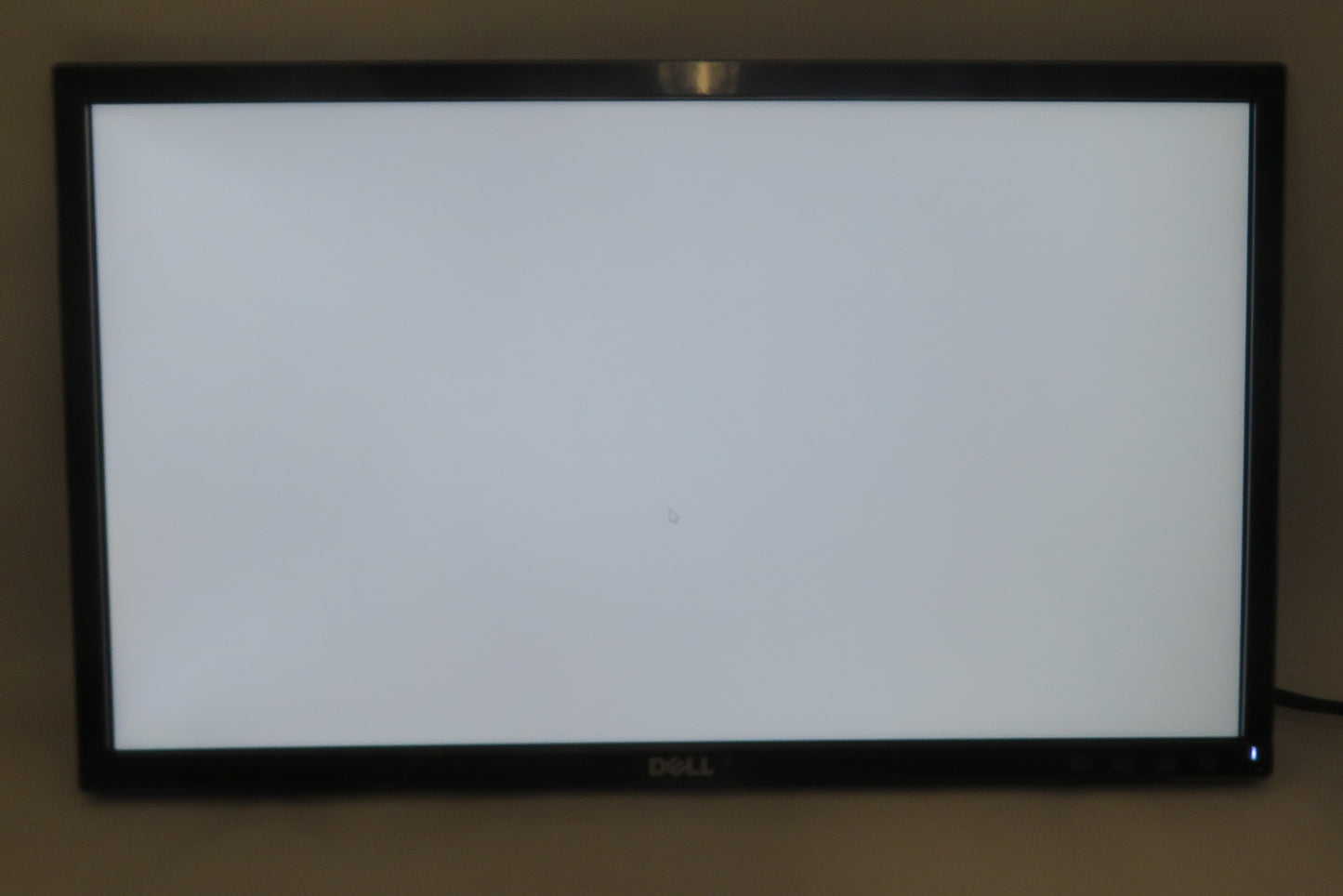 Dell SE2216HV 22" Monitor LED VGA