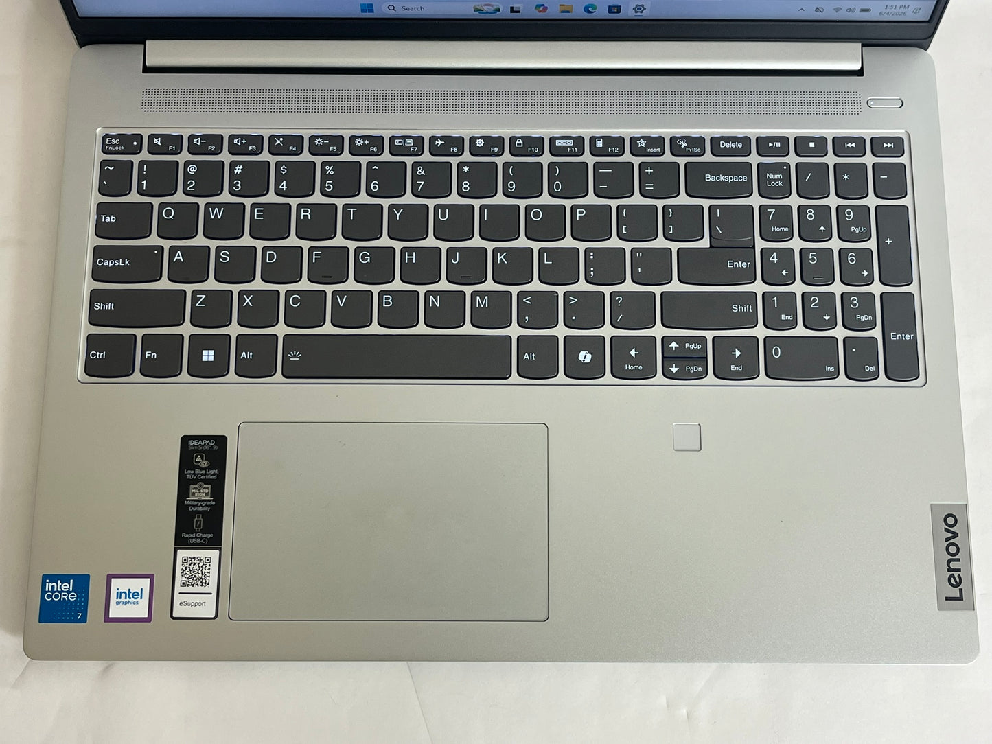 Lenovo IdeaPad Slim 5 16in 16IRU9 Core 7 150U 1.8GHz 8GB RAM 512GB Win11 Home