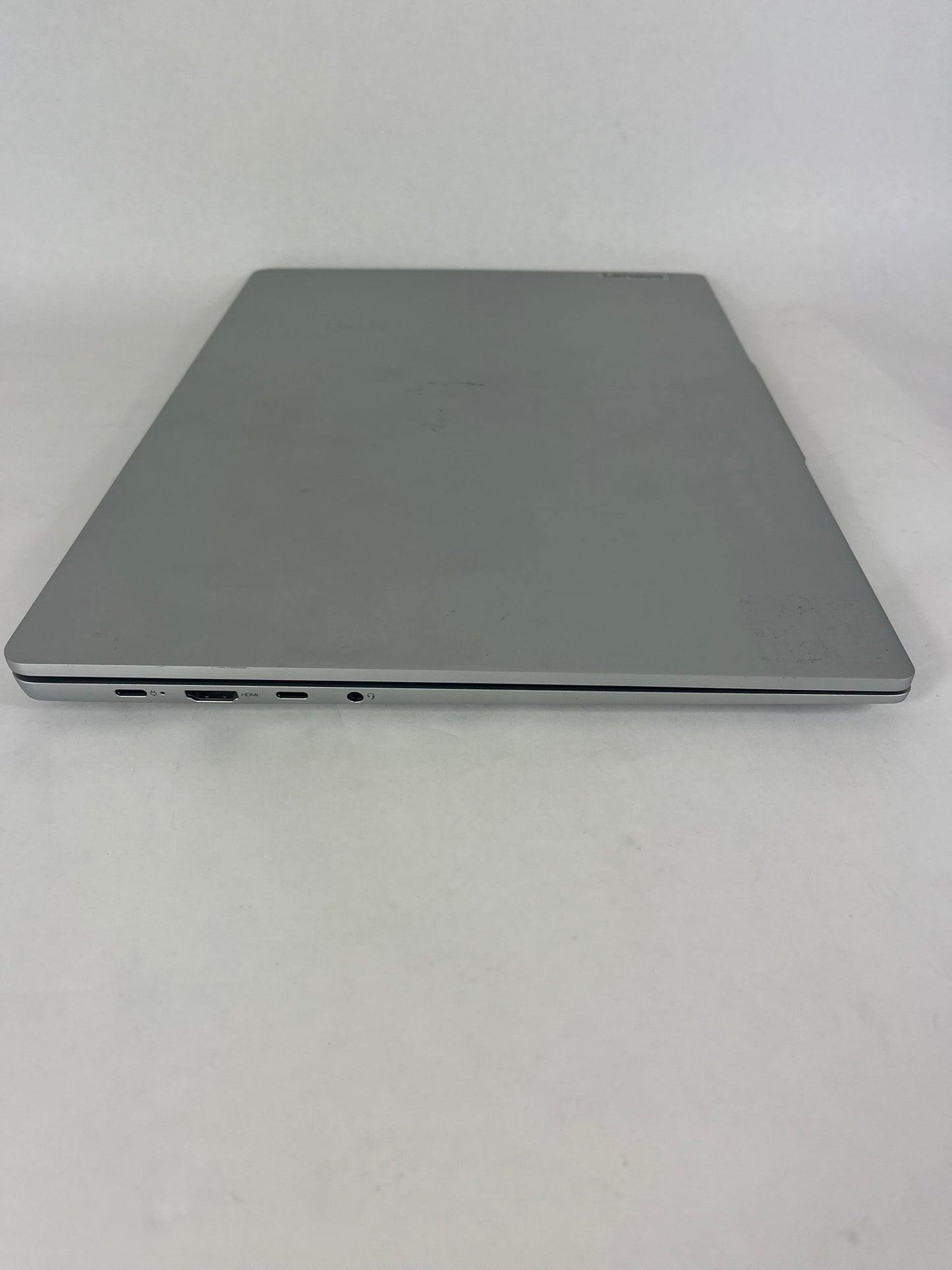 Lenovo IdeaPad Slim 5 16in 16IRU9 Core 7 150U 1.8GHz 8GB RAM 512GB Win11 Home