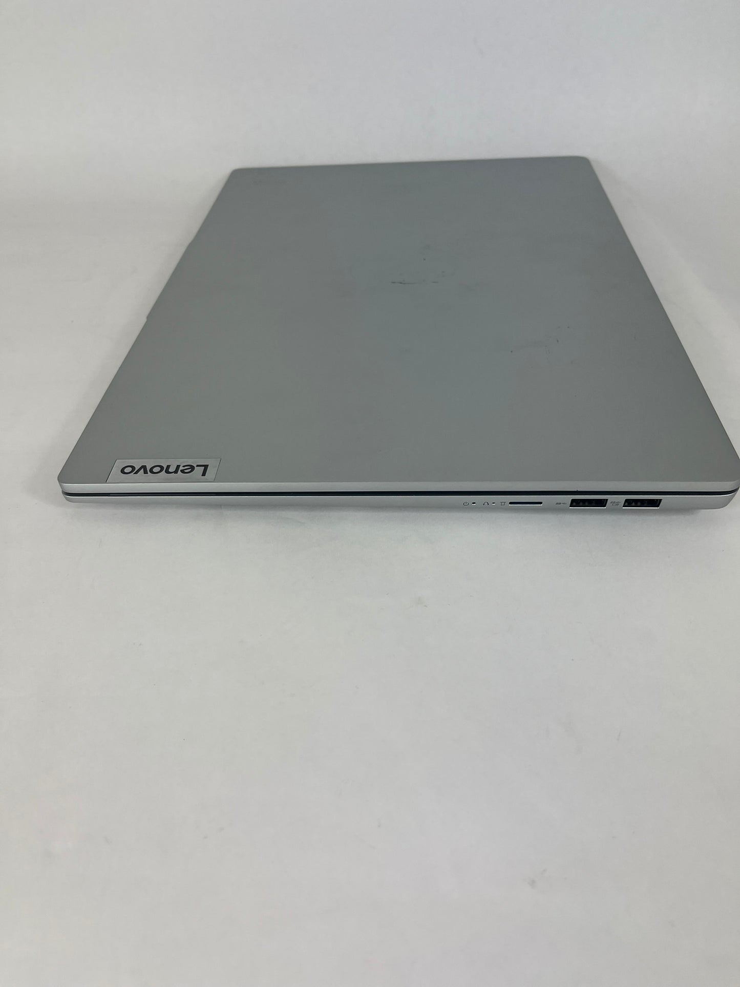 Lenovo IdeaPad Slim 5 16in 16IRU9 Core 7 150U 1.8GHz 8GB RAM 512GB Win11 Home