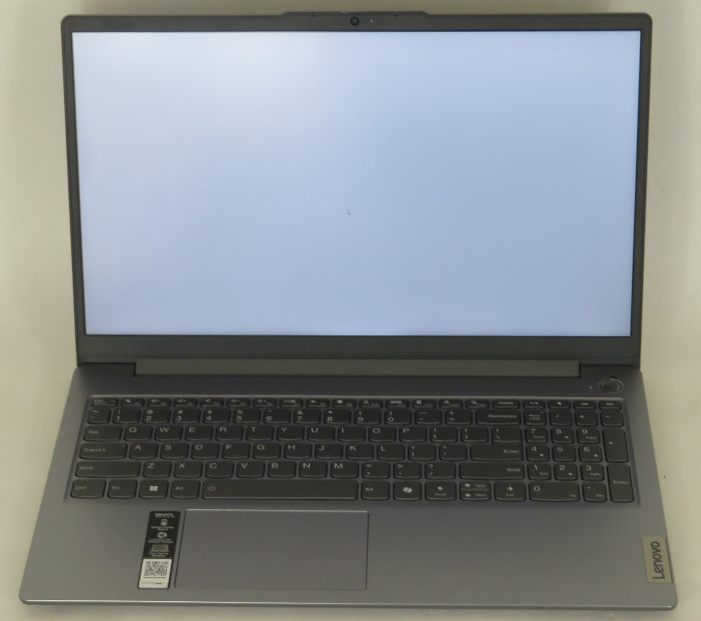 Ideapad Slim 3 15IRU9 15.6in FHD Intel Core 5 120U 1.4GHz 8GB RAM 256GB SSD