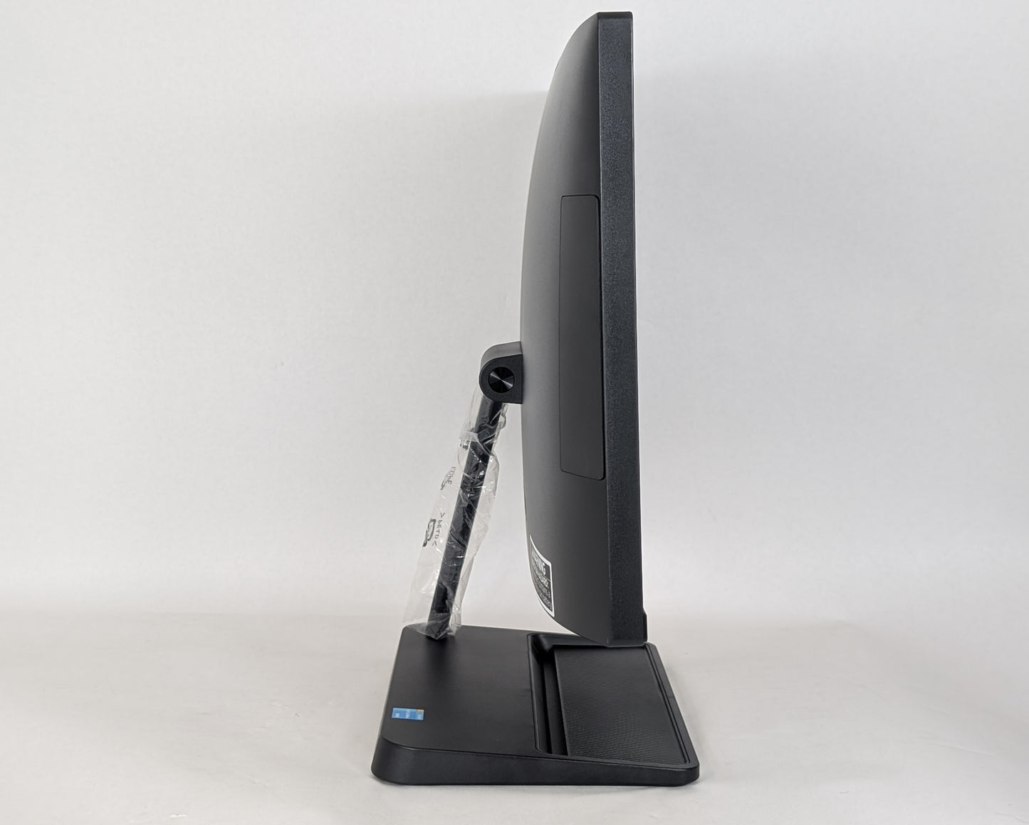 Lenovo IdeaCentre AIO 3 22IAP7 21.5in Intel Pentium 8505 1.2GHz 4GB RAM 256GB