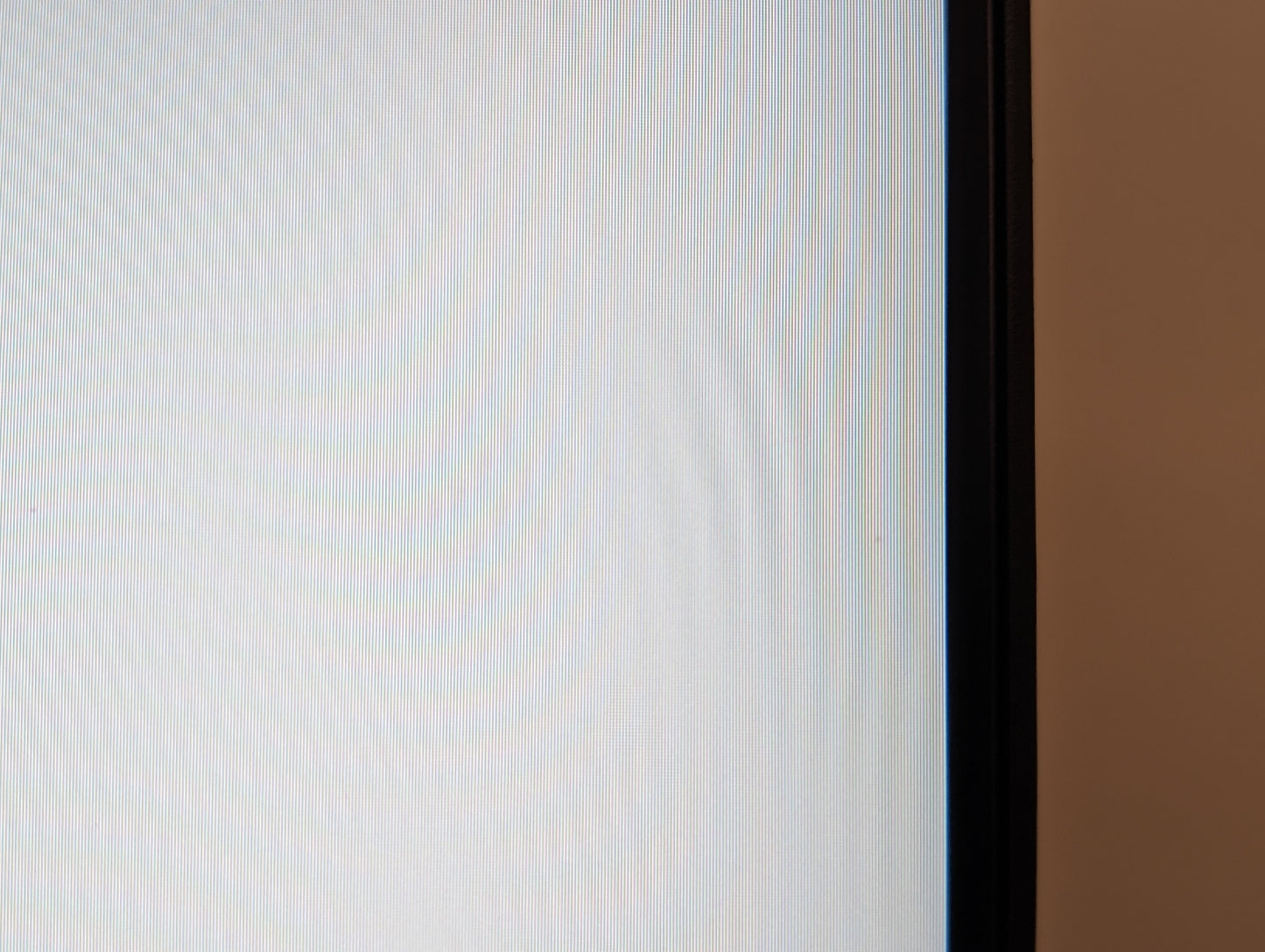 Lenovo IdeaCentre AIO 3 22IAP7 21.5in Intel Pentium 8505 1.2GHz 4GB RAM 256GB