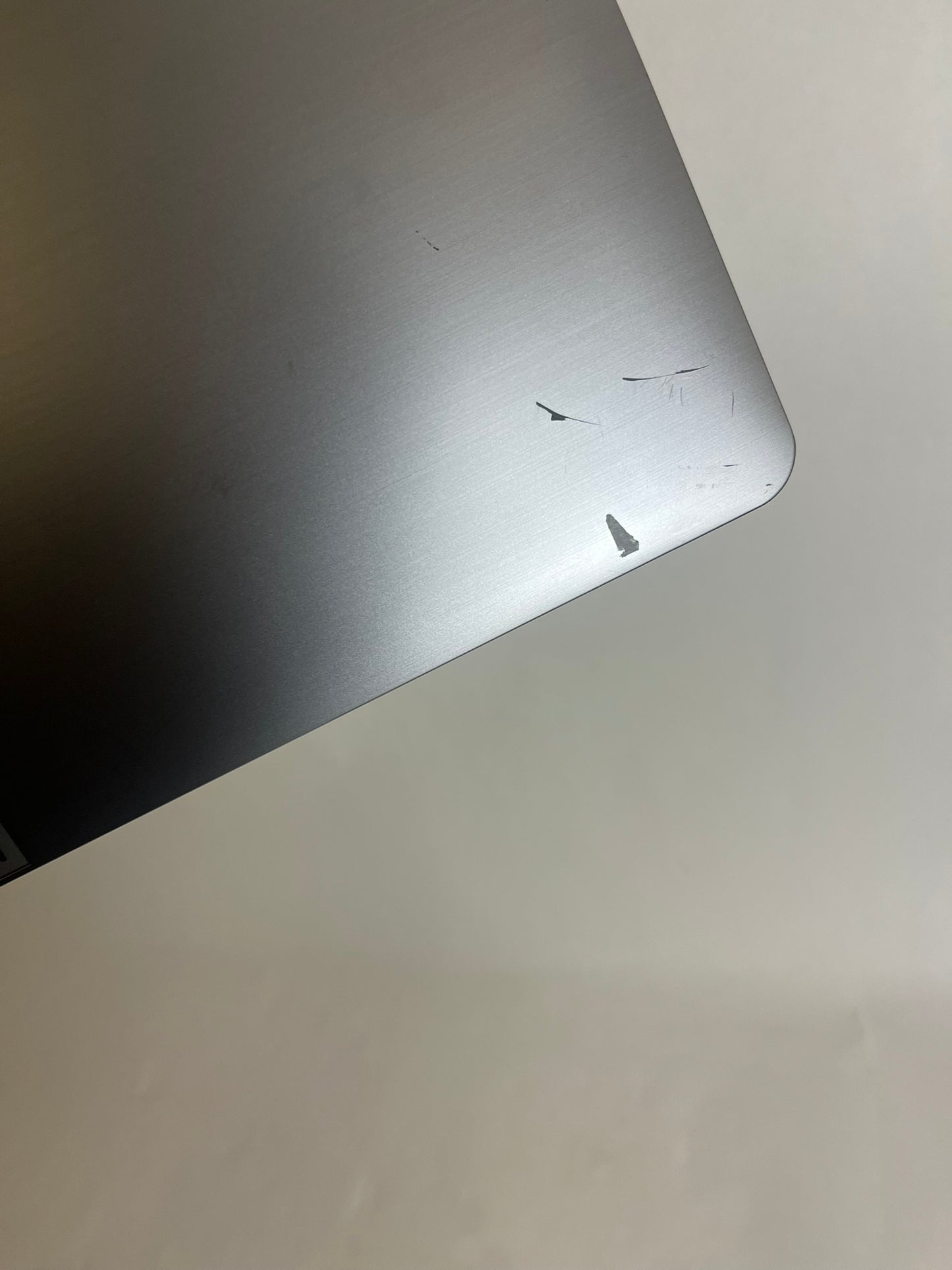 Lenovo IdeaPad 3 15.6in FHD 15ITL6 i3 1135G4 3.0GHz 8GB RAM 1TB Win11