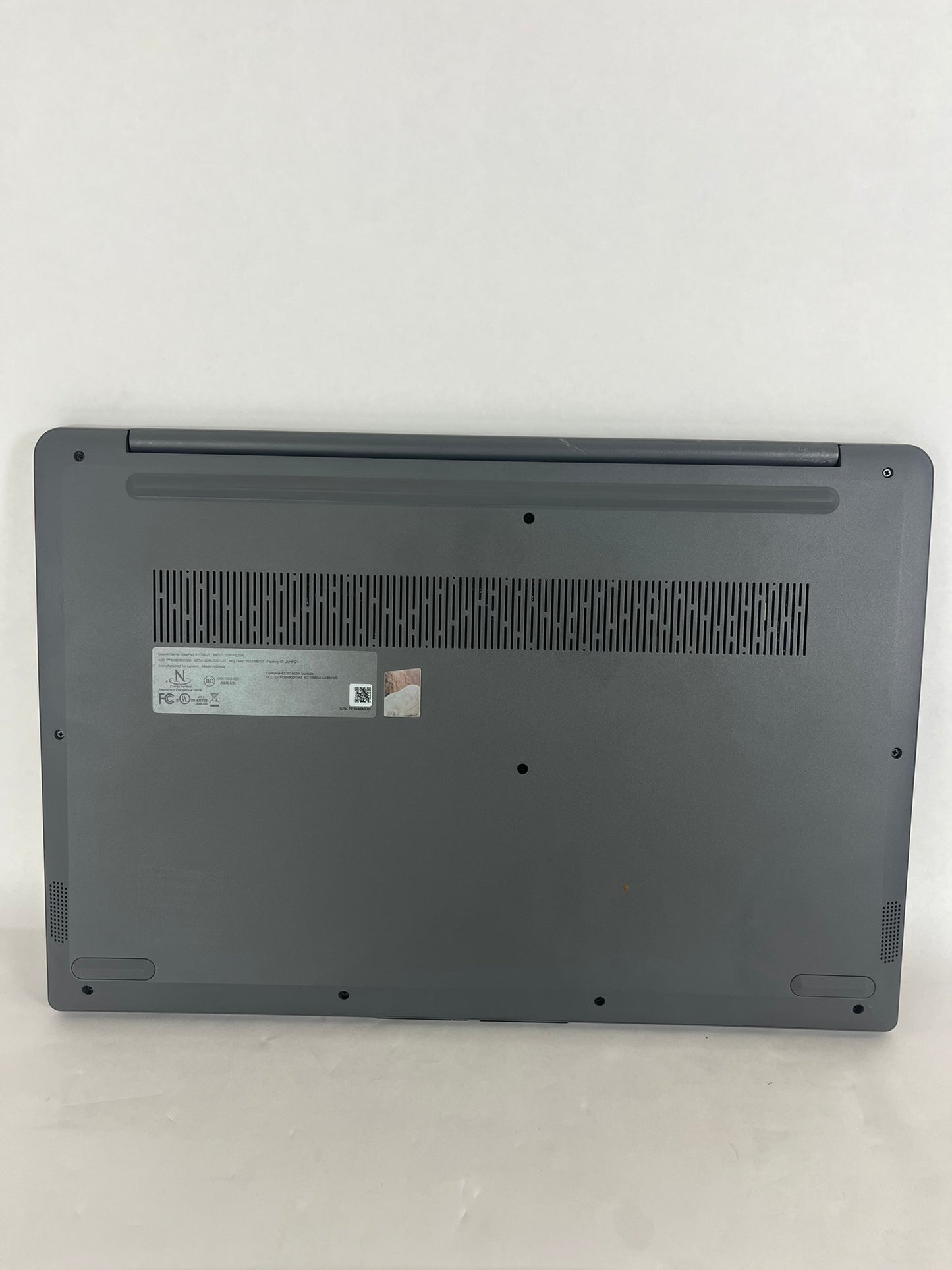 Lenovo IdeaPad 3 17IAU7 i3 1215U@1.2GHz 8GB 256GB Win 11