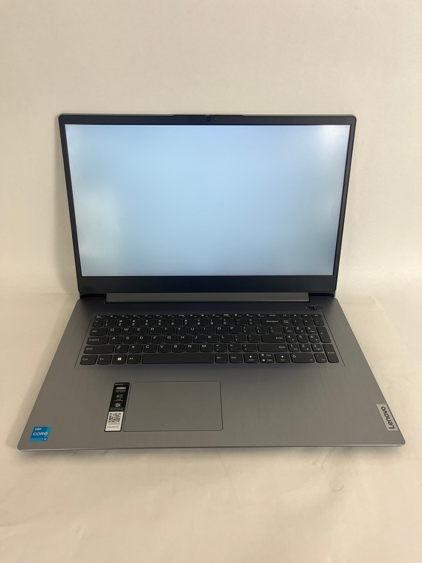 Lenovo IdeaPad 3 17IAU7 i3 1215U@1.2GHz 8GB 256GB Win 11