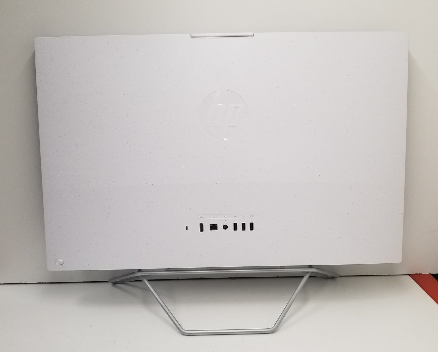 HP 27-cb0026 All-In-One Desktop, 27 In R5-5500U, 8GB, 512GB