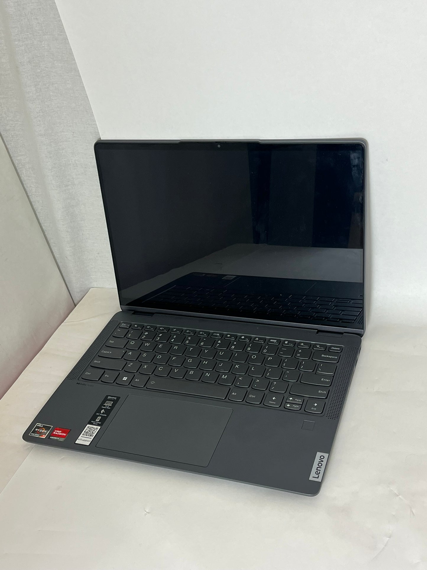 Ideapad Flex 5 14ALC7 14in AMD Ryzen 5500U 2.1GHz 8GB RAM 256GB SSD