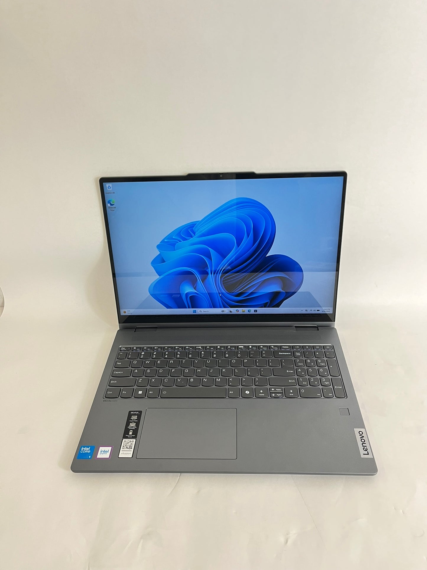 Ideapad 5 2-in-1 16IRU9 16in FHD Intel Core 5 120U 1.4GHz 16GB RAM 512GB SSD