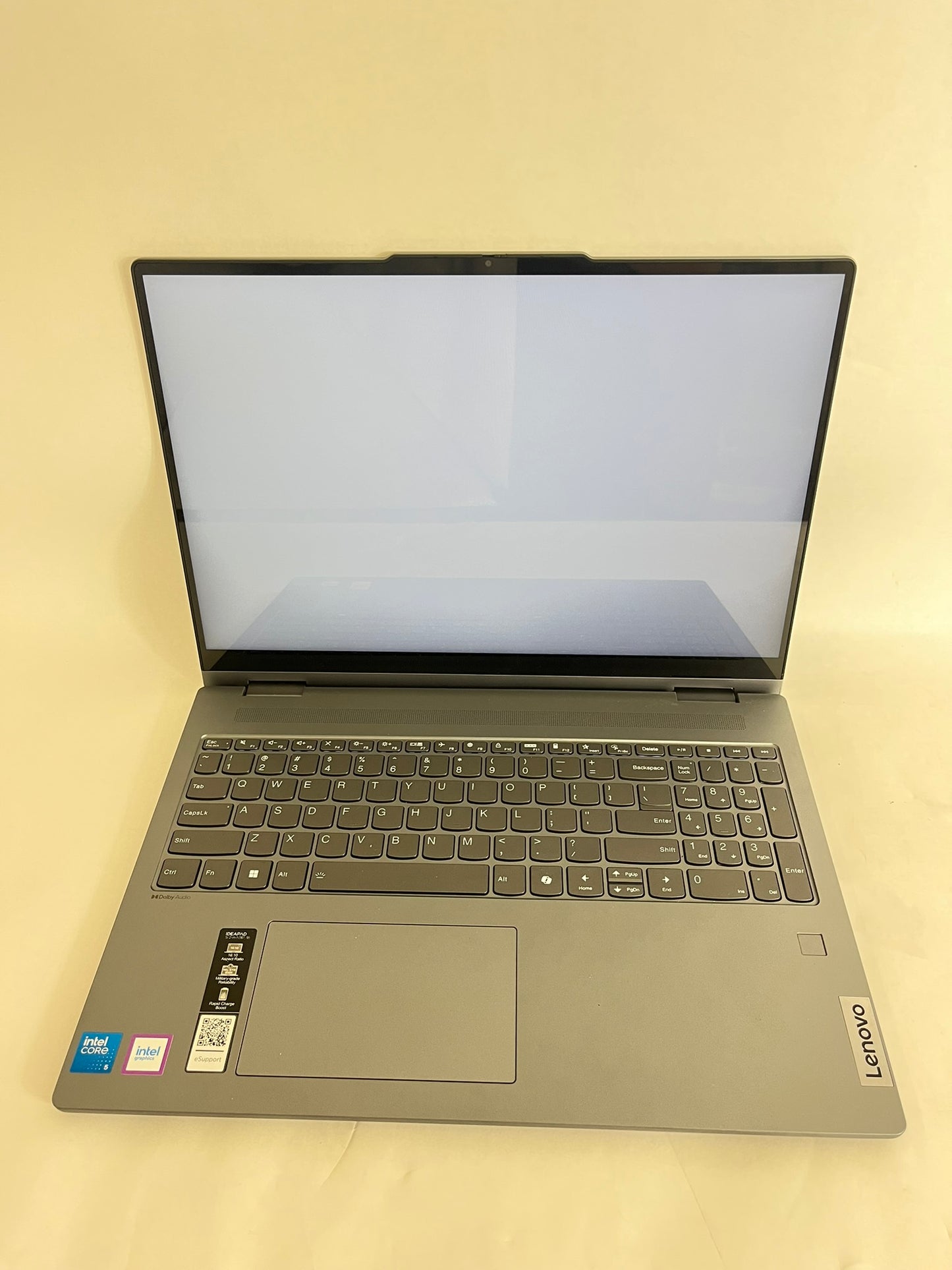 Ideapad 5 2-in-1 16IRU9 16in FHD Intel Core 5 120U 1.4GHz 16GB RAM 512GB SSD